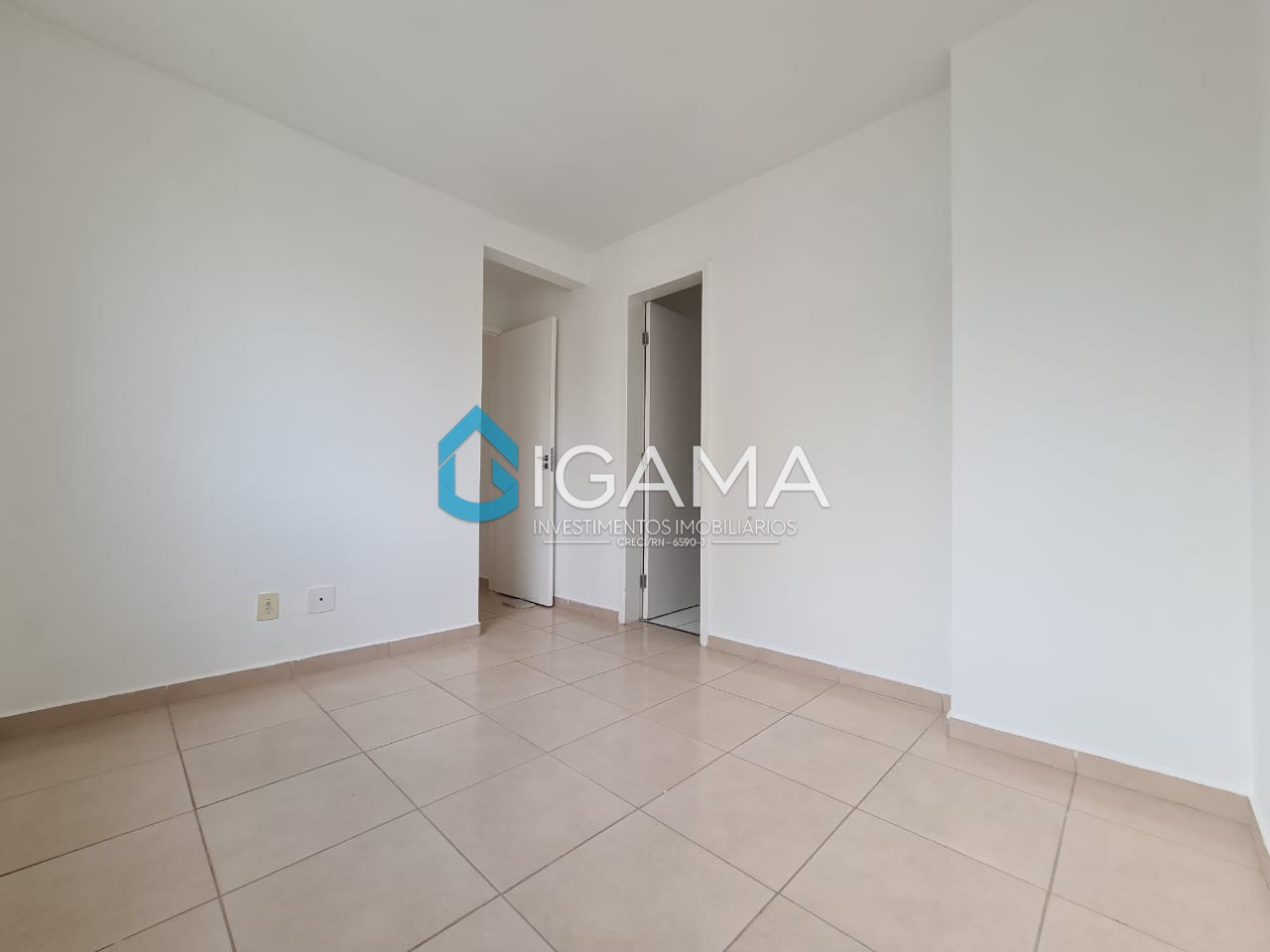 Apartamento à venda com 2 quartos, 42m² - Foto 6