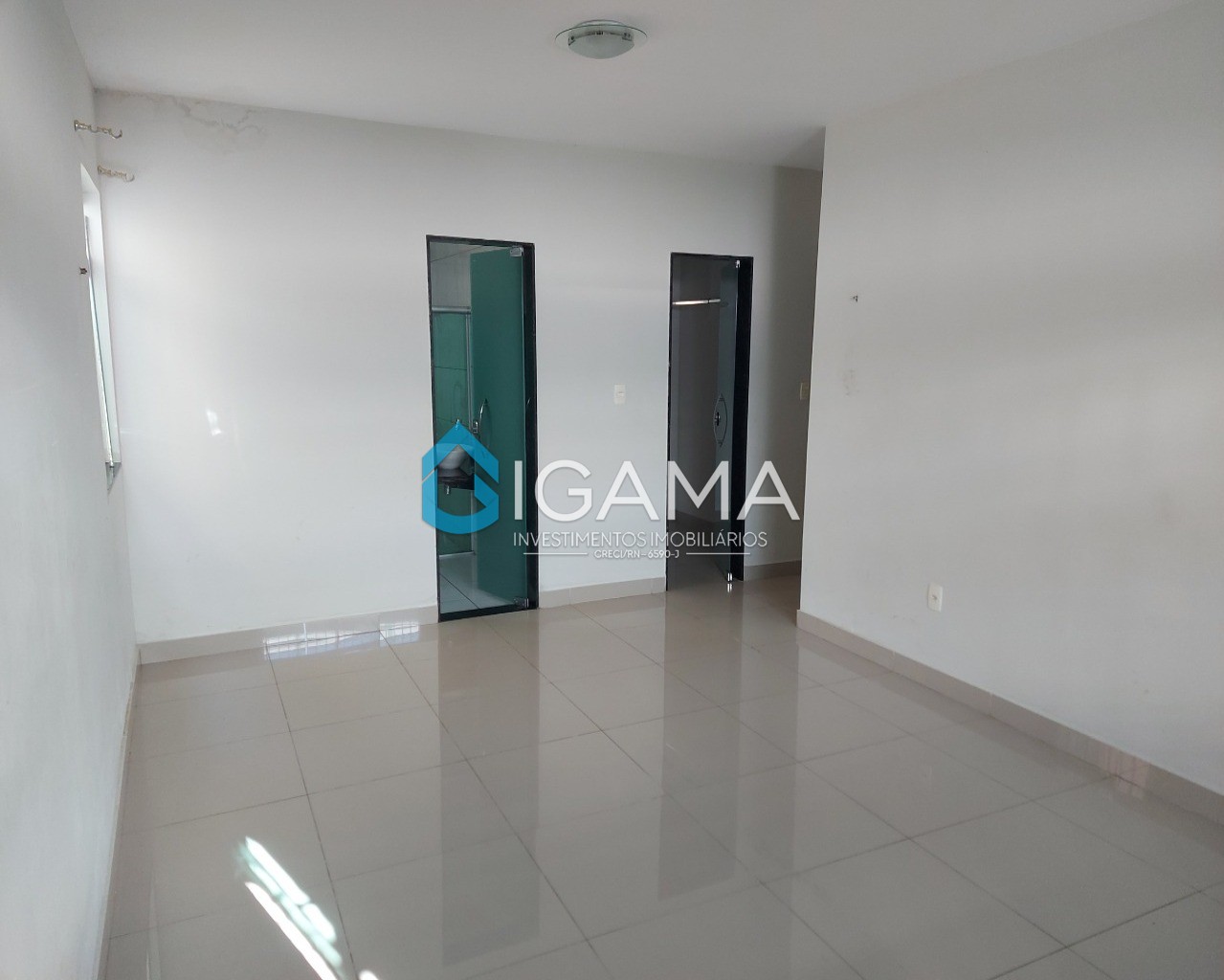 Casa à venda com 4 quartos, 280m² - Foto 12