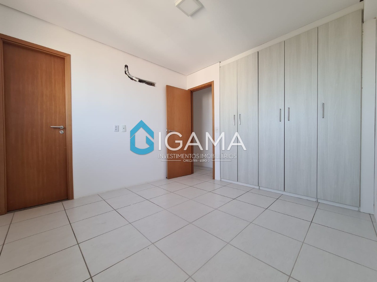 Apartamento à venda com 3 quartos, 104m² - Foto 8