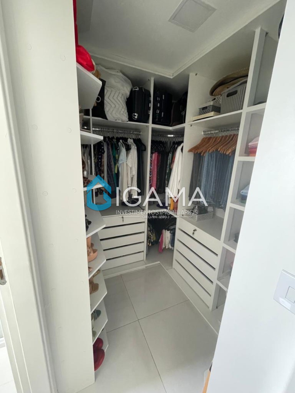 Apartamento à venda com 3 quartos, 123m² - Foto 7