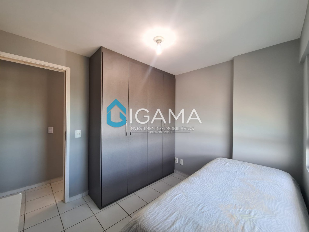 Apartamento à venda com 2 quartos, 56m² - Foto 9