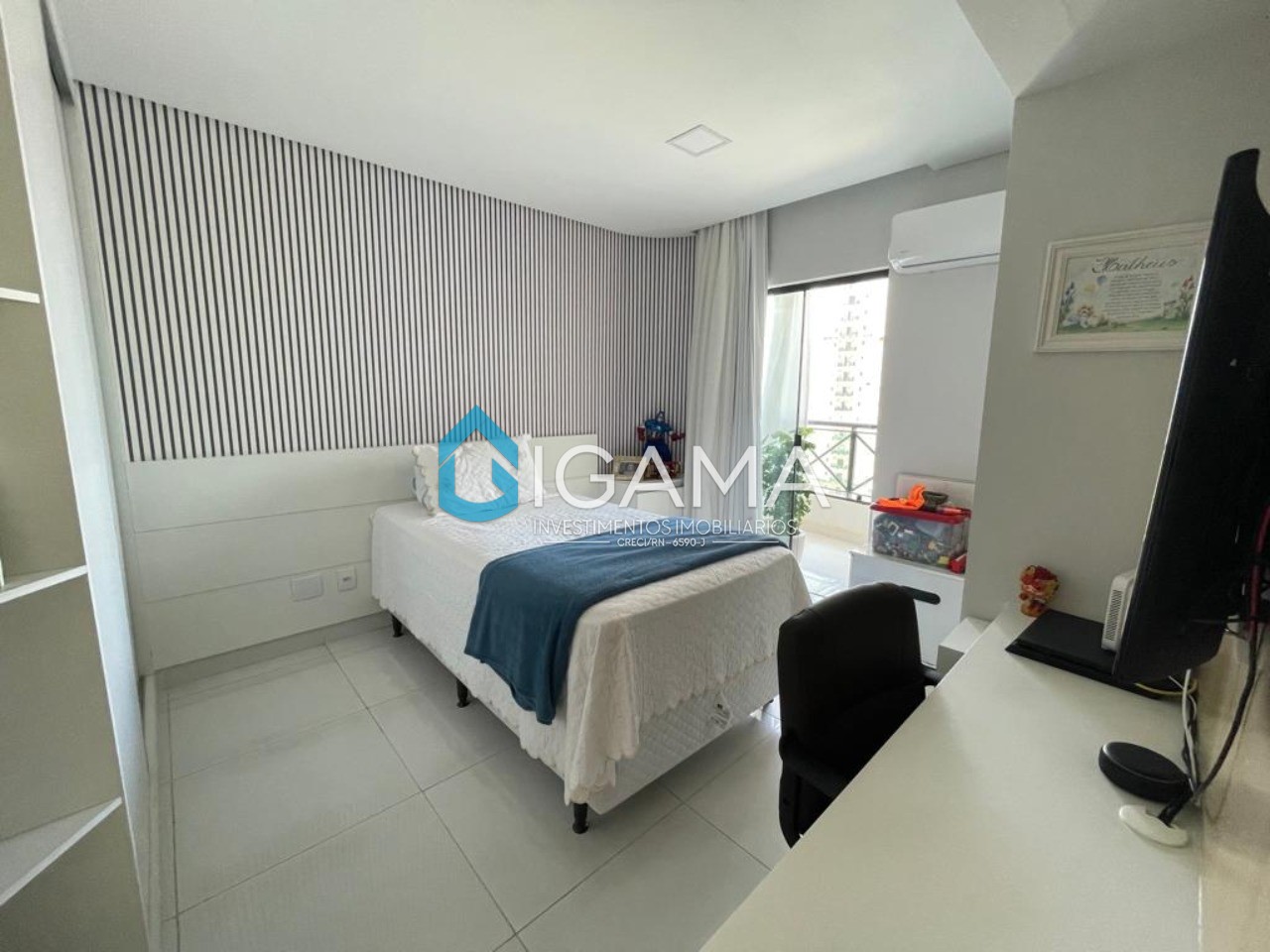 Apartamento à venda com 3 quartos, 123m² - Foto 8