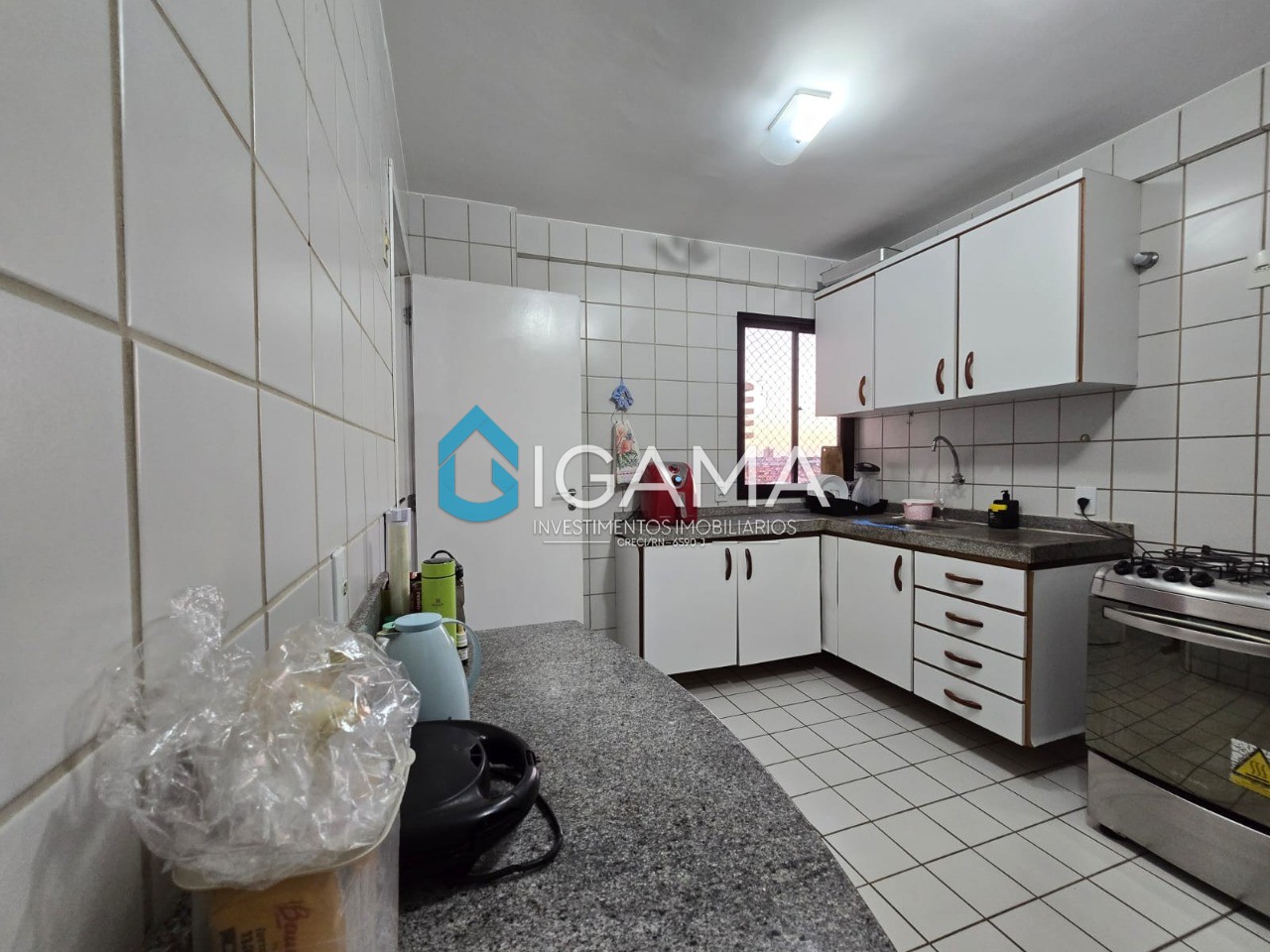 Apartamento à venda com 3 quartos, 82m² - Foto 4