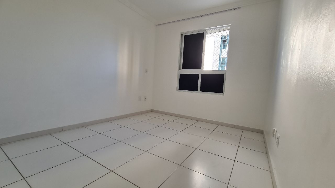 Apartamento à venda com 3 quartos, 76m² - Foto 8