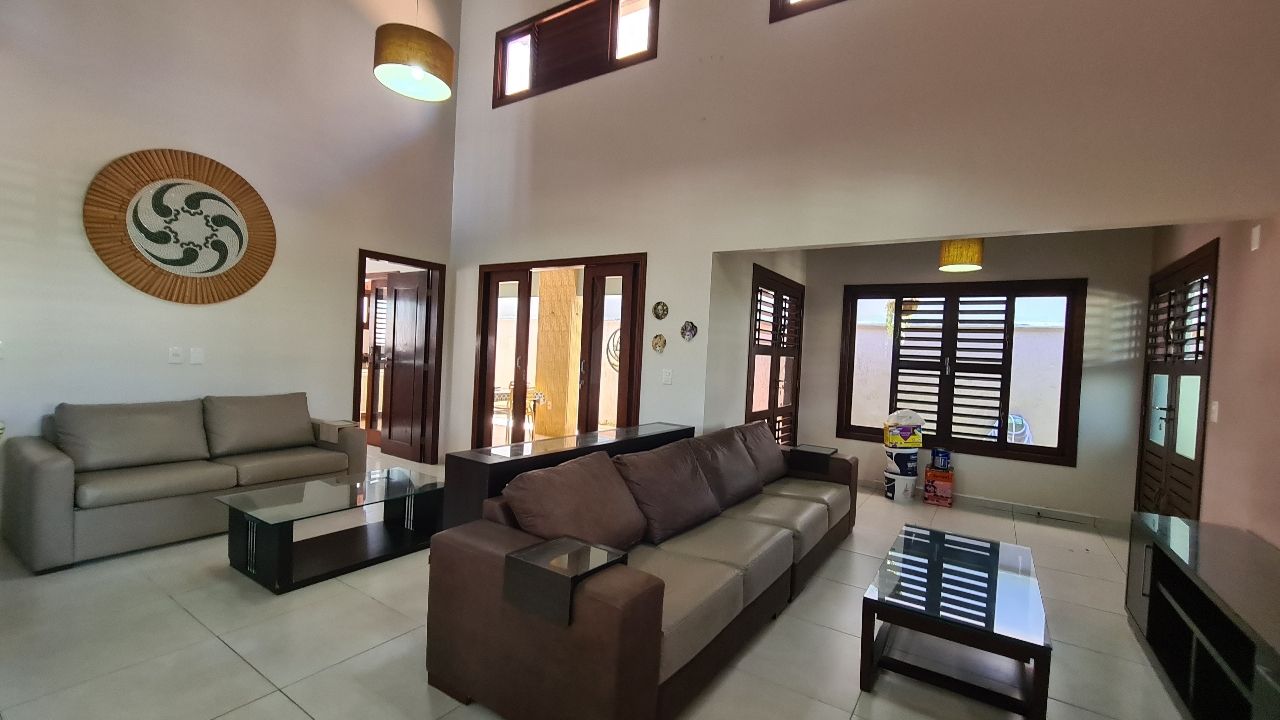 Casa para alugar com 4 quartos, 258m² - Foto 41