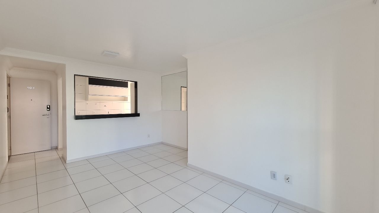 Apartamento à venda com 3 quartos, 76m² - Foto 14