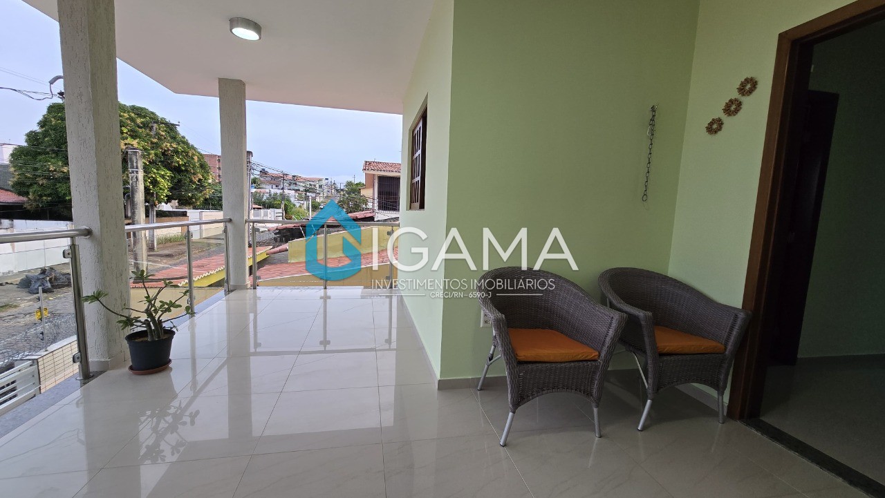 Casa à venda e aluguel com 4 quartos, 300m² - Foto 5