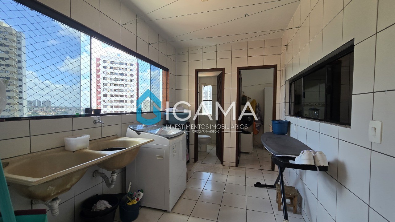 Apartamento à venda com 4 quartos, 198m² - Foto 19