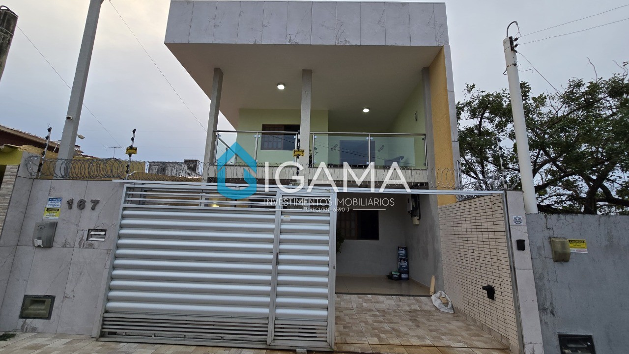 Casa à venda e aluguel com 4 quartos, 300m² - Foto 1