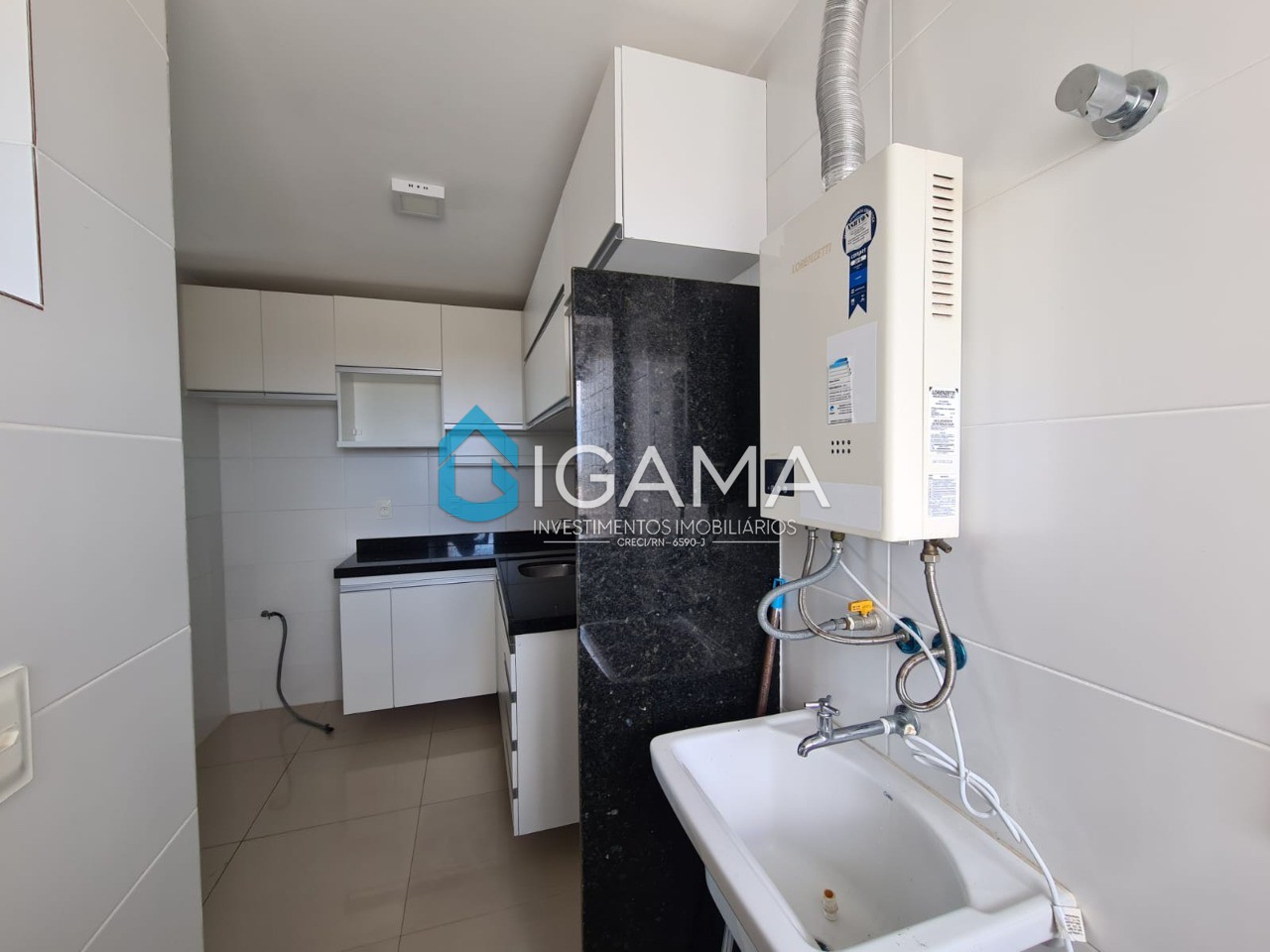 Apartamento para alugar com 3 quartos, 69m² - Foto 2