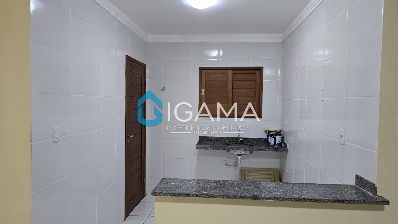 Casa à venda com 2 quartos, 84m² - Foto 4