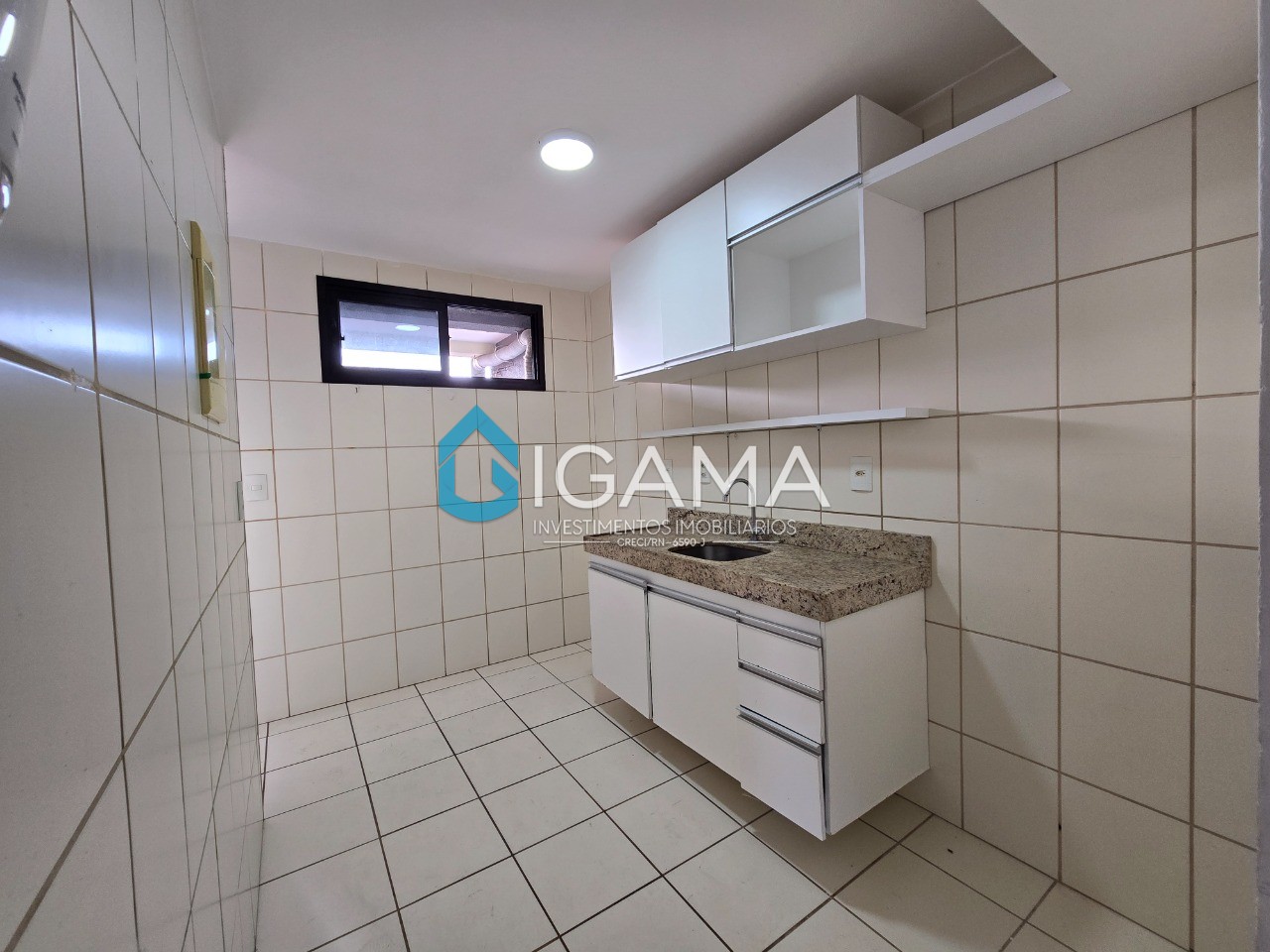 Apartamento à venda com 3 quartos, 98m² - Foto 8