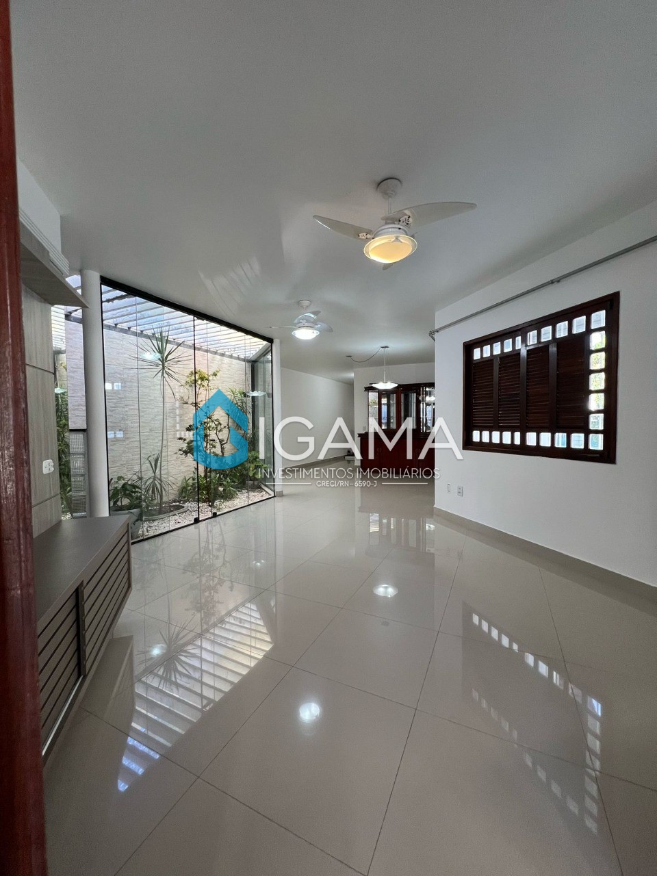 Casa, 3 quartos, 246 m² - Foto 4