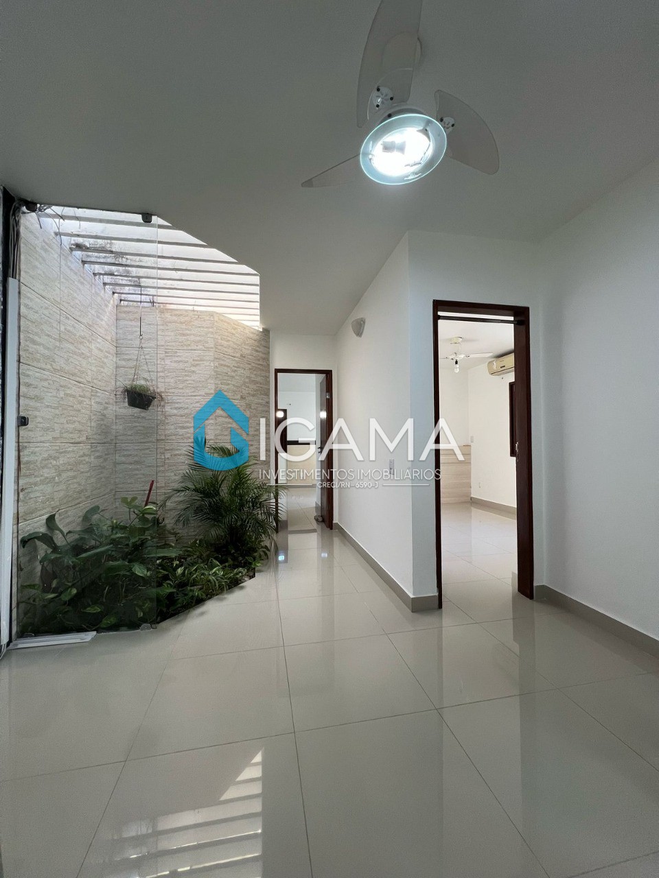 Casa, 3 quartos, 246 m² - Foto 3