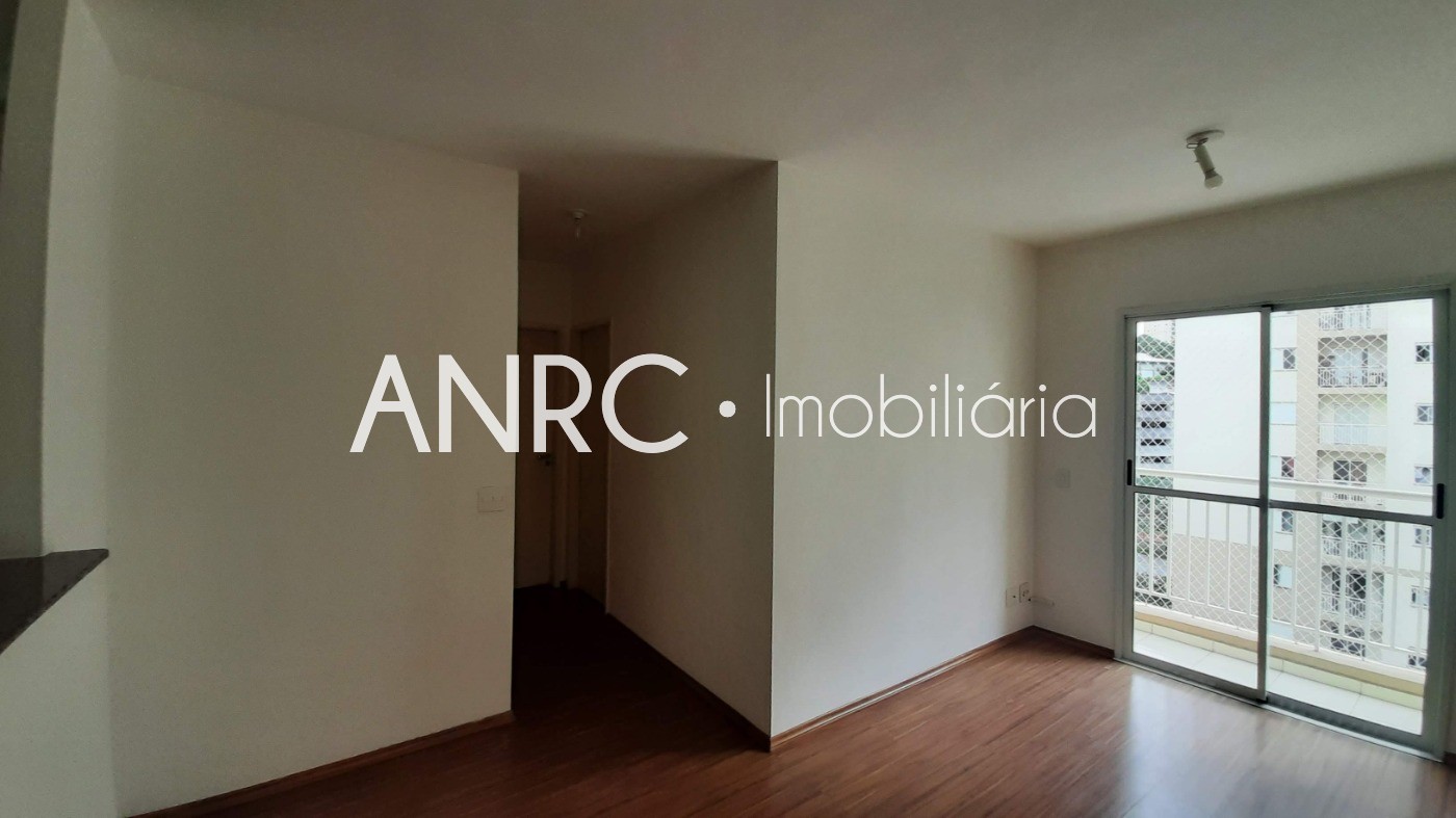 Apartamento para alugar com 2 quartos, 61m² - Foto 2