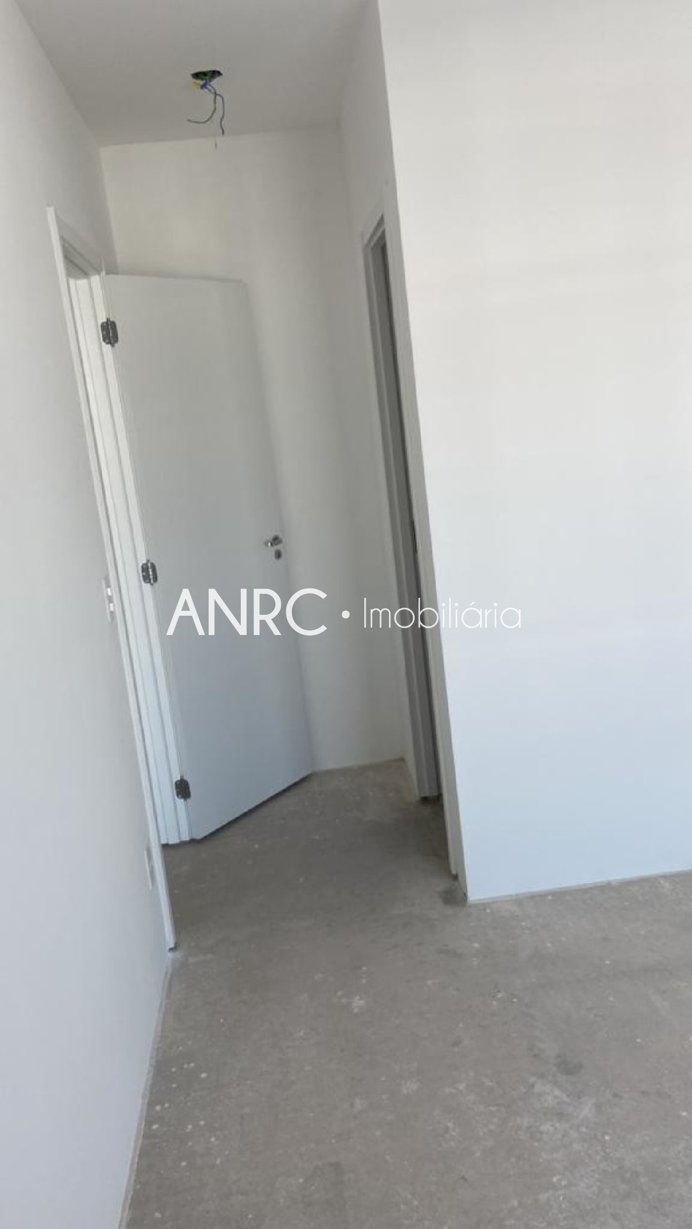 Apartamento à venda com 2 quartos, 75m² - Foto 30