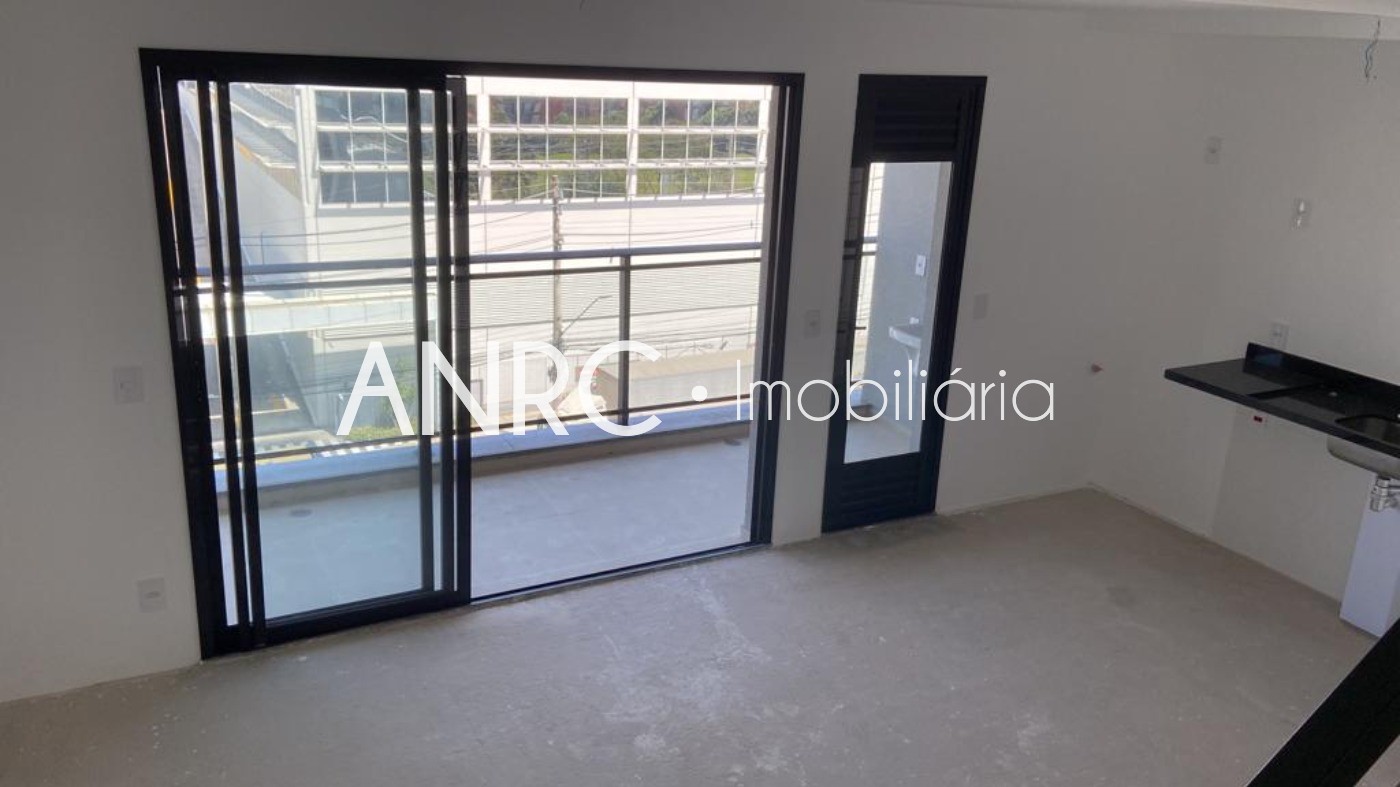 Apartamento à venda com 2 quartos, 75m² - Foto 13