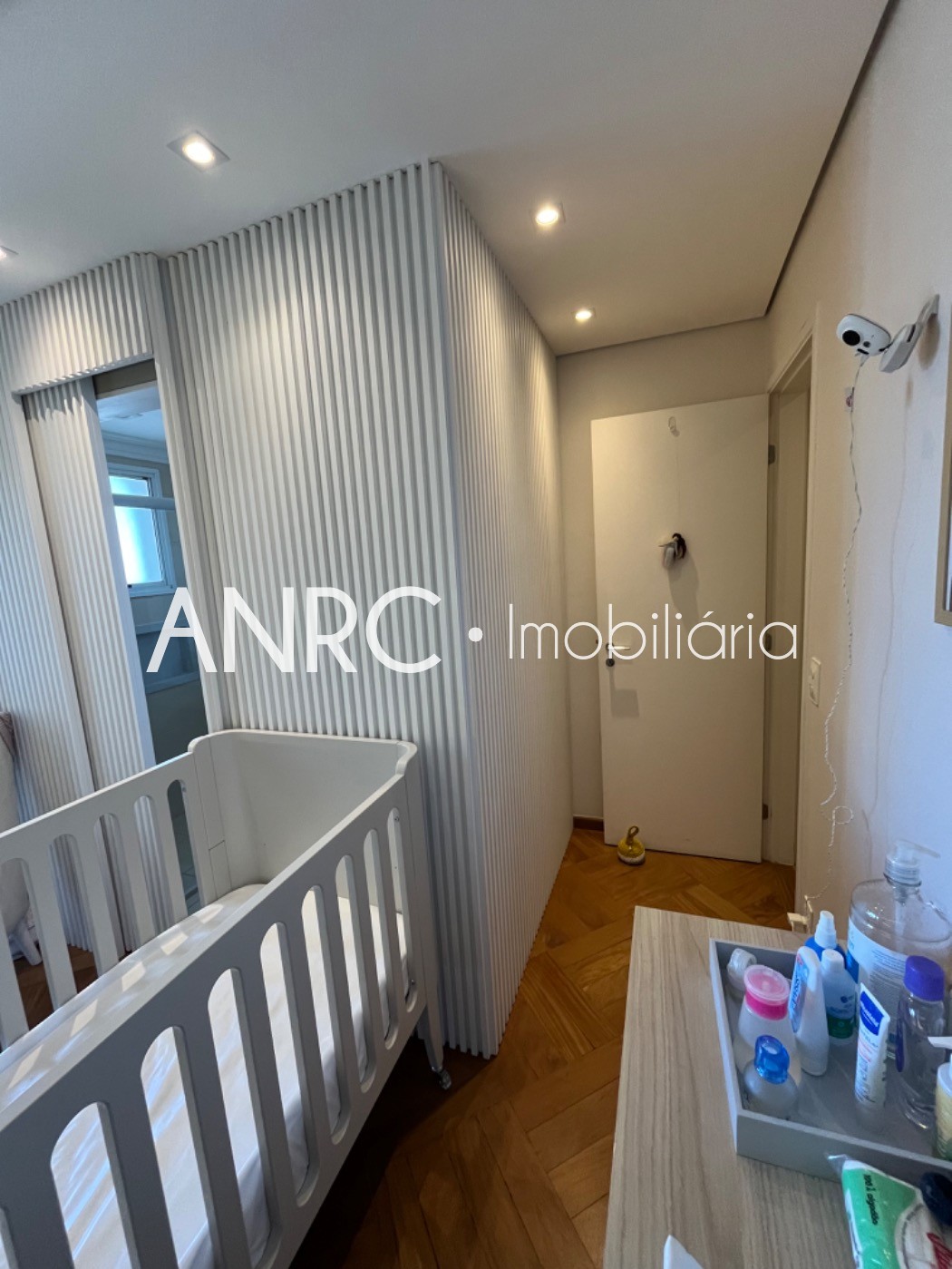 Apartamento para alugar com 3 quartos, 165m² - Foto 90