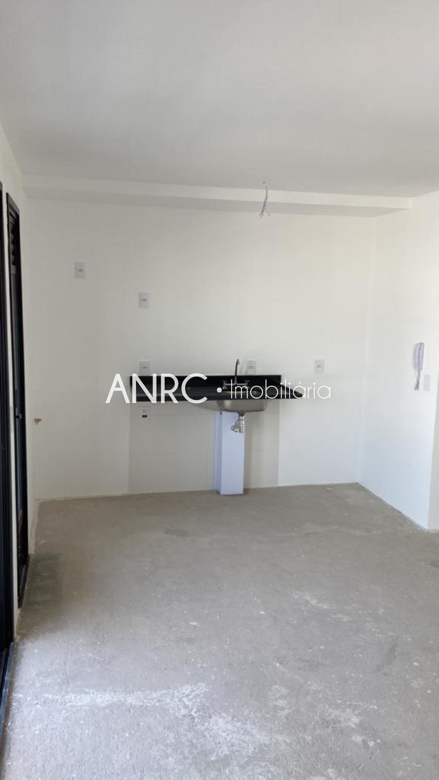 Apartamento à venda com 2 quartos, 75m² - Foto 11