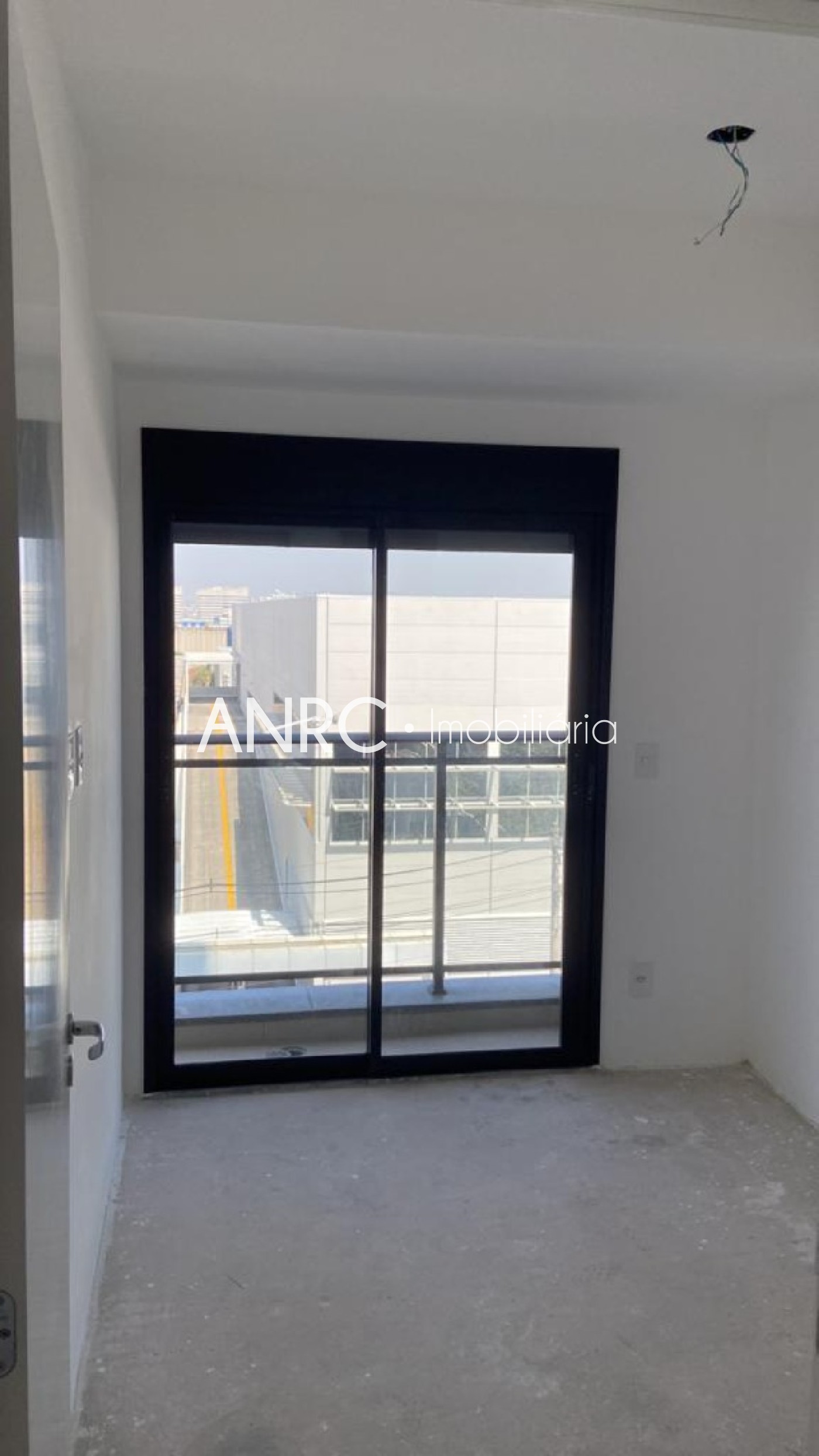 Apartamento à venda com 2 quartos, 75m² - Foto 26