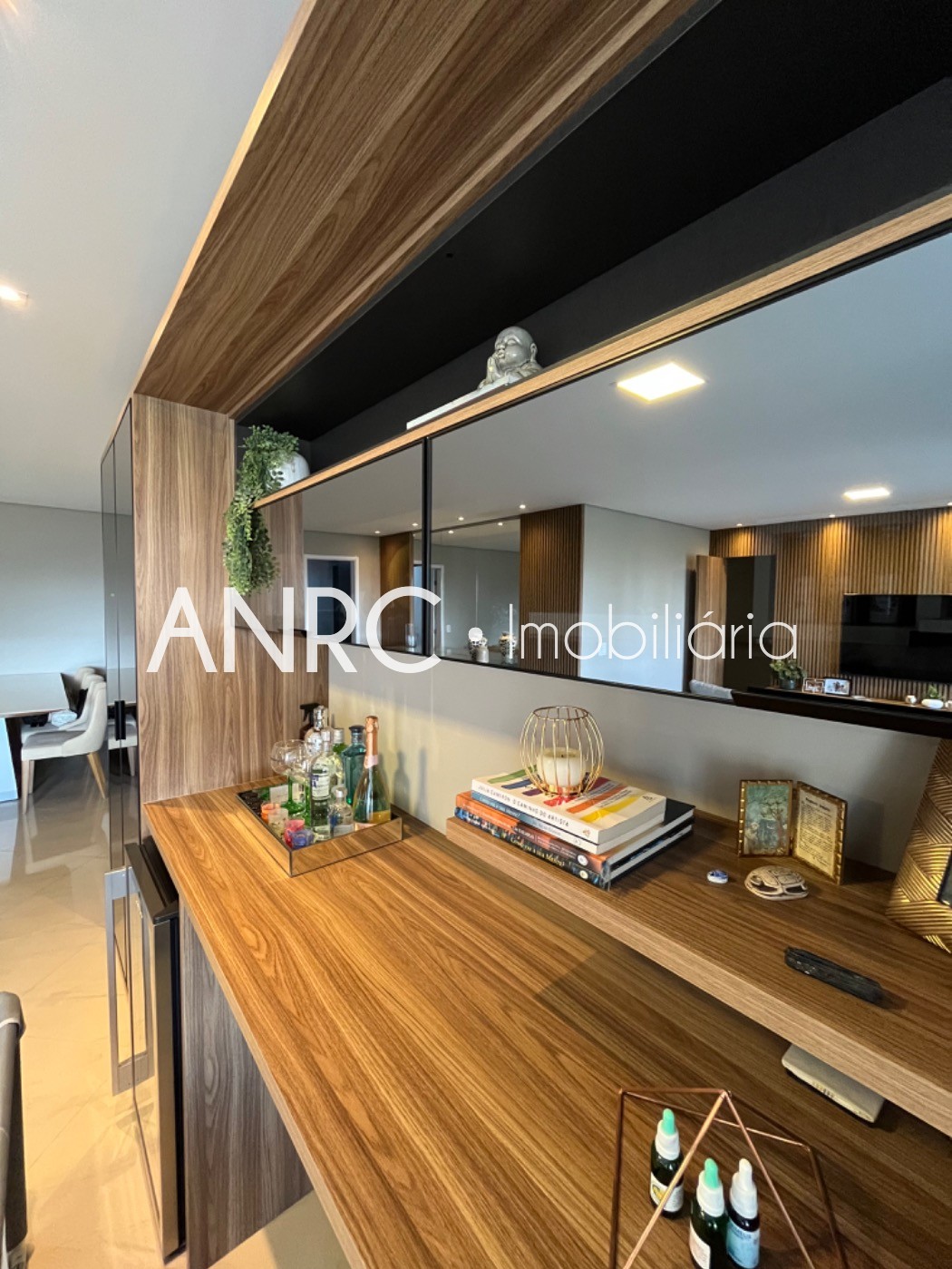 Apartamento para alugar com 3 quartos, 165m² - Foto 30