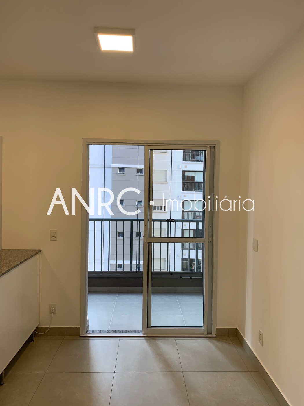 Apartamento para alugar com 2 quartos, 52m² - Foto 4