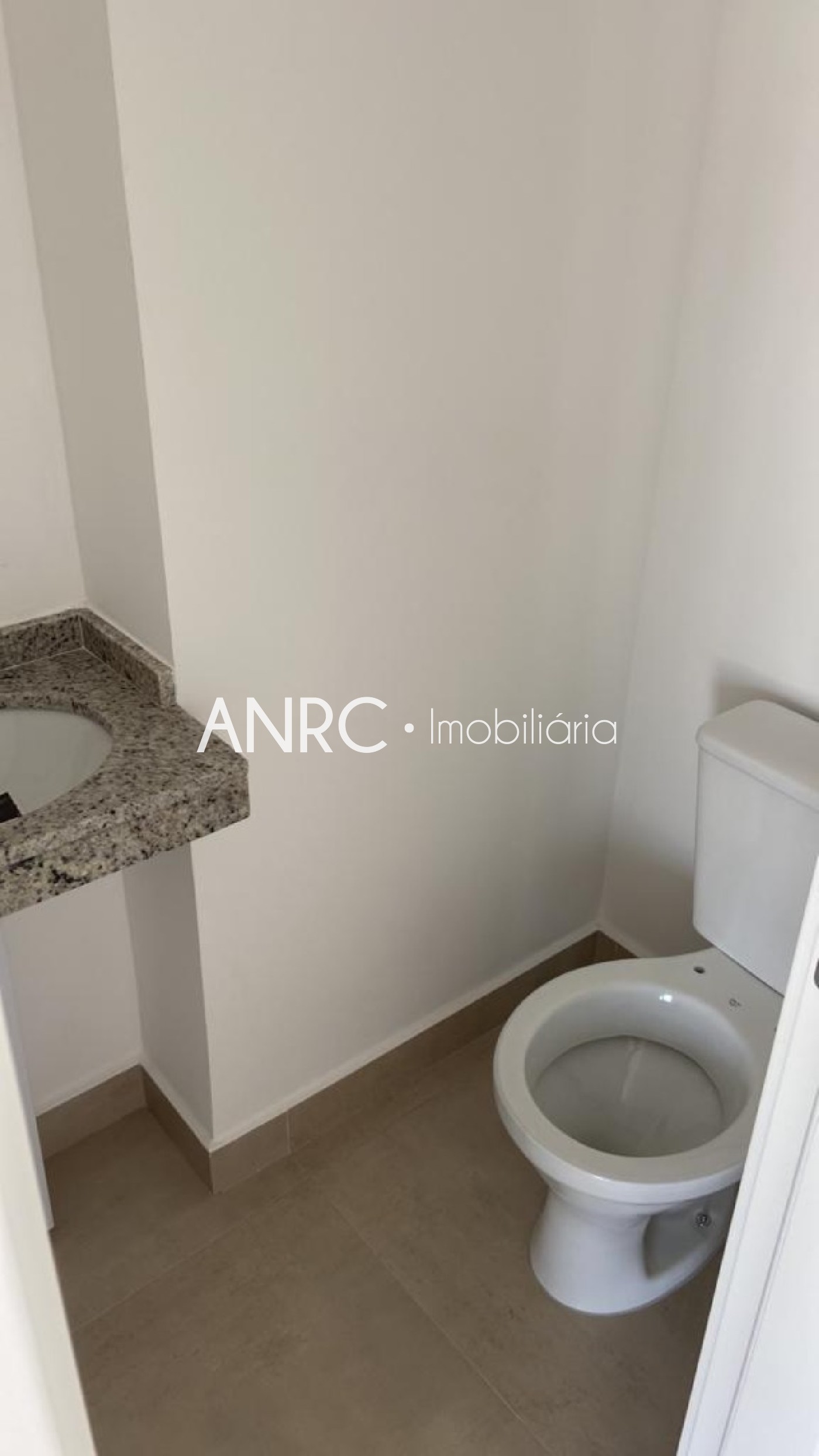 Apartamento à venda com 2 quartos, 75m² - Foto 38