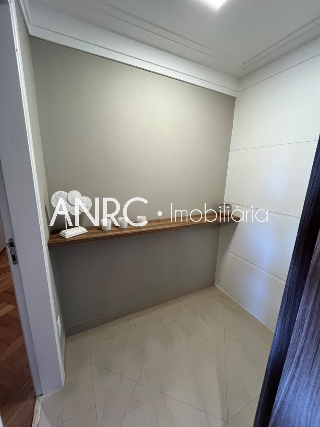 Apartamento para alugar com 3 quartos, 165m² - Foto 52