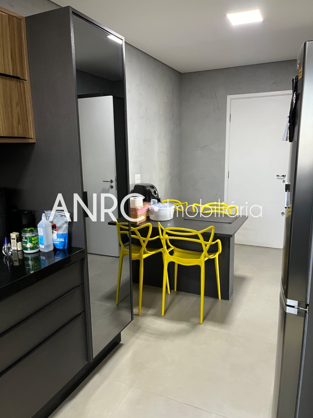 Apartamento para alugar com 3 quartos, 165m² - Foto 47