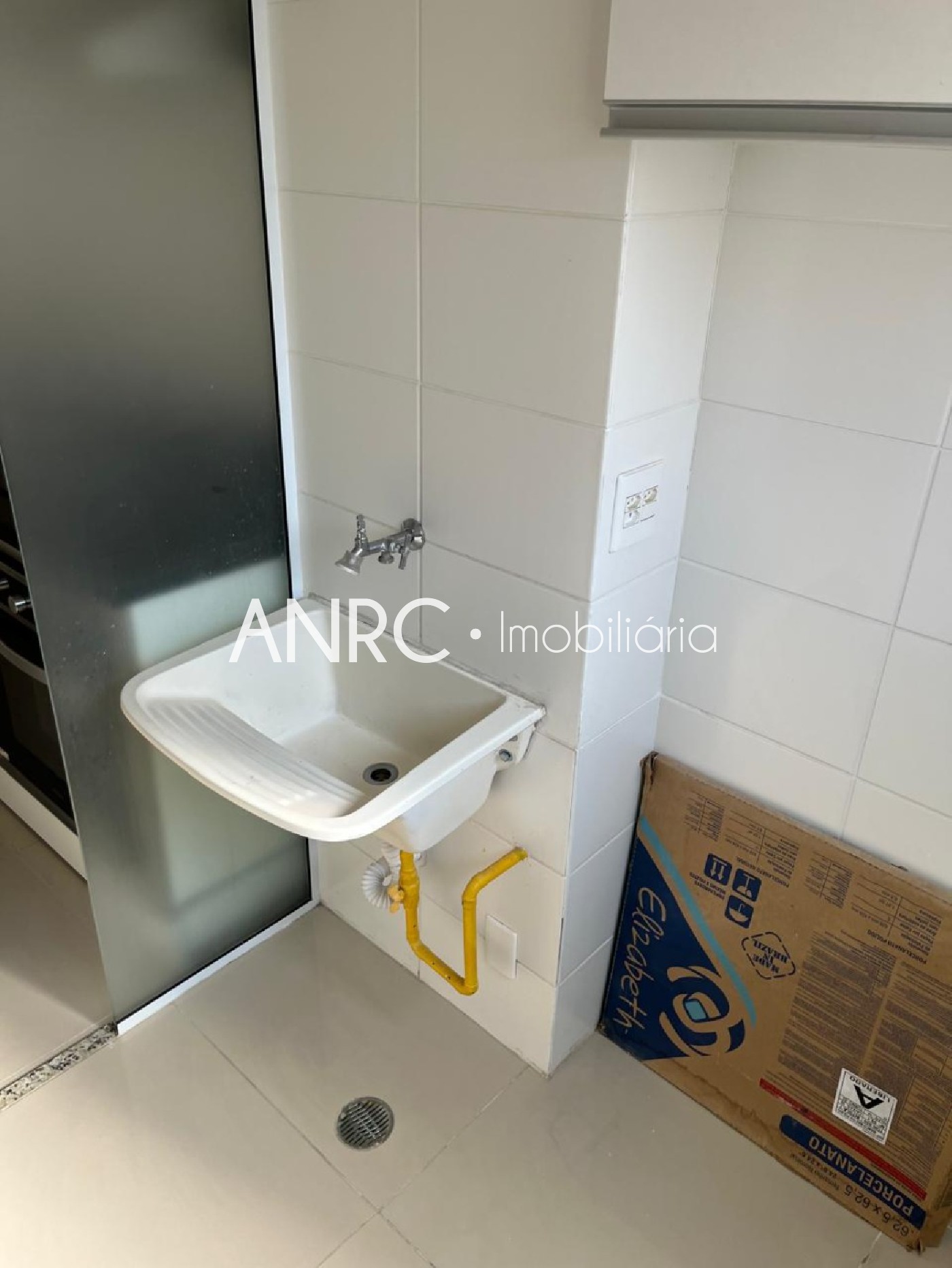 Apartamento à venda com 2 quartos, 51m² - Foto 3