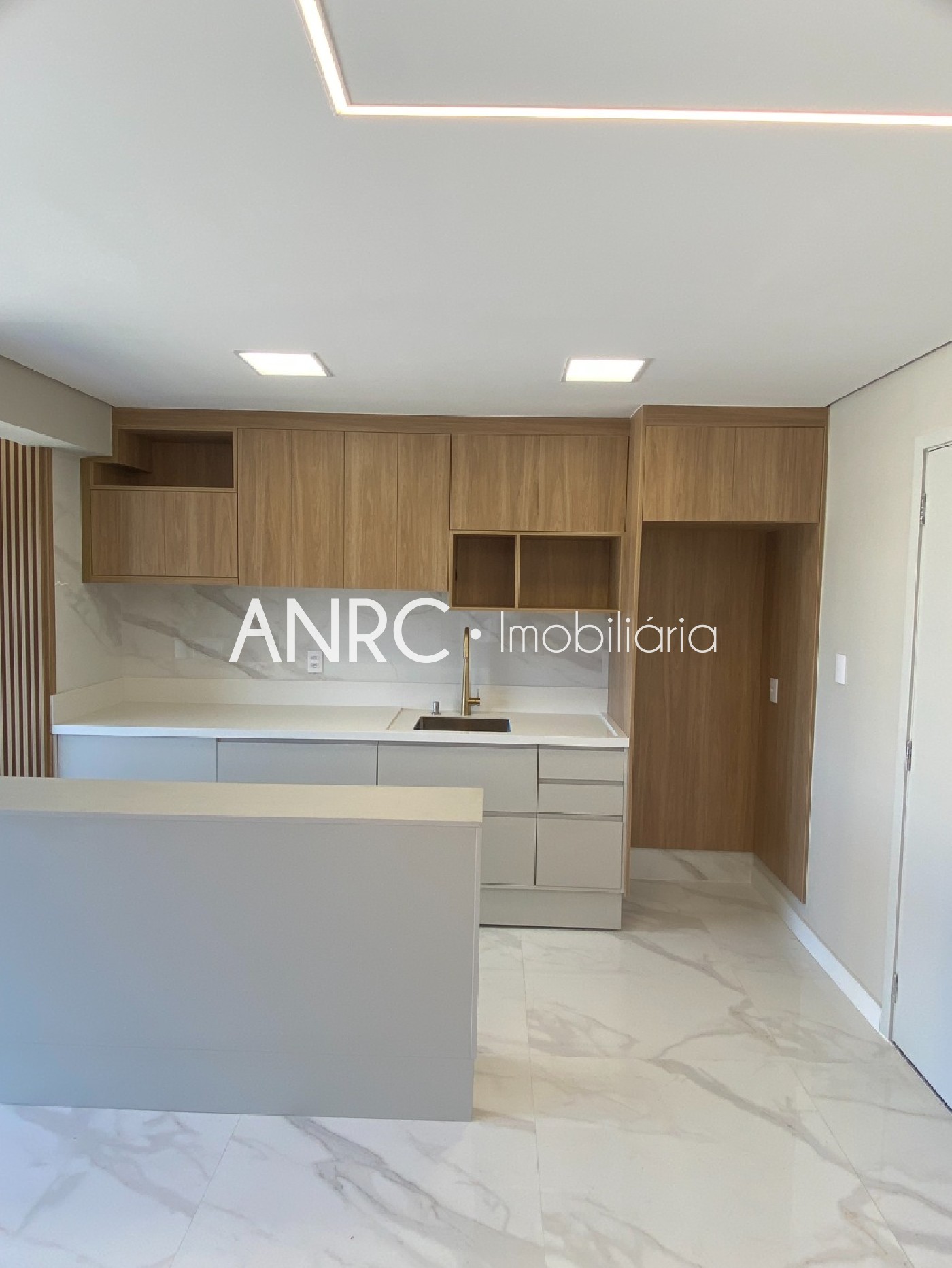 Apartamento à venda com 3 quartos, 87m² - Foto 14