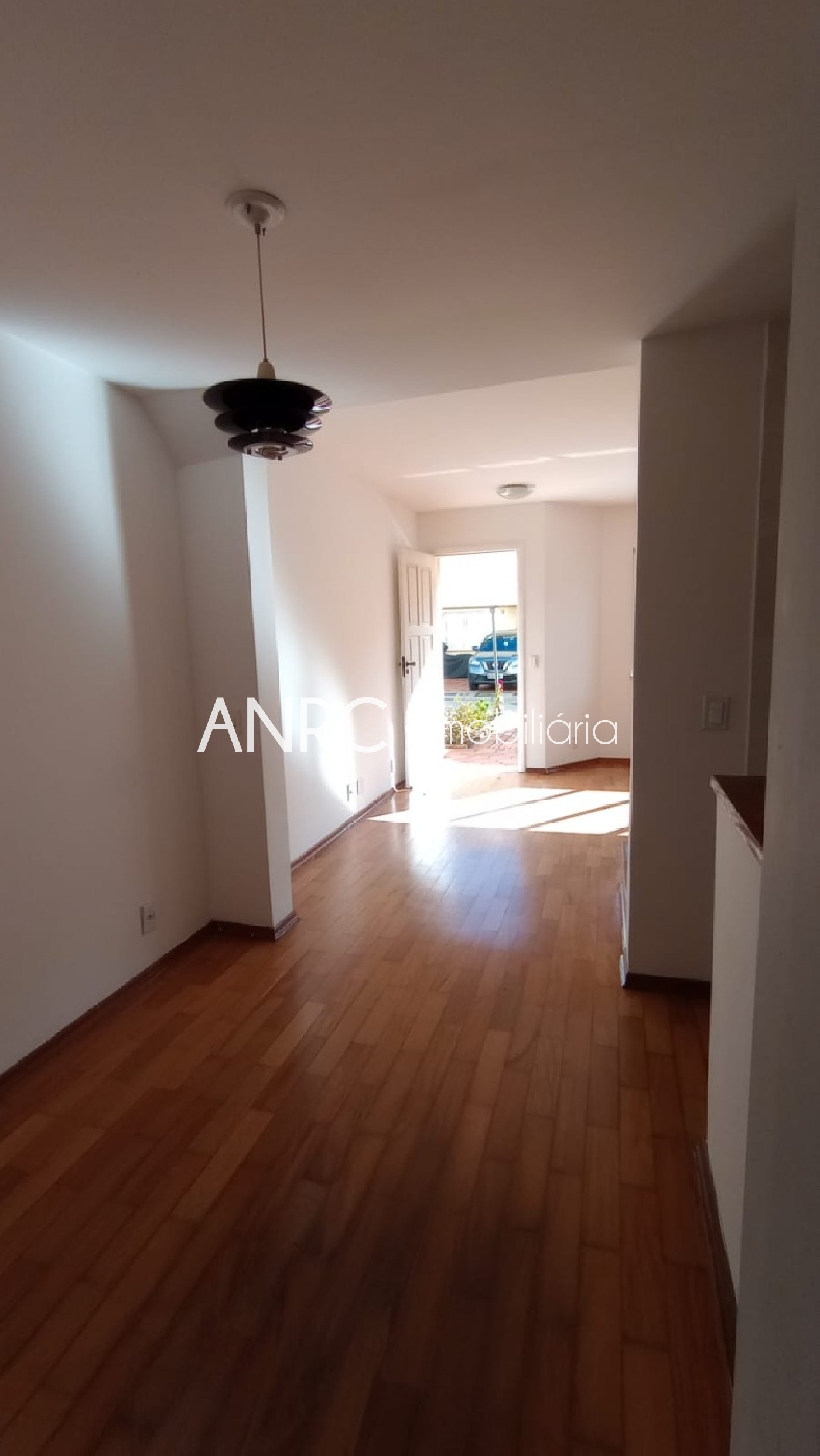 Casa à venda com 3 quartos, 112m² - Foto 11