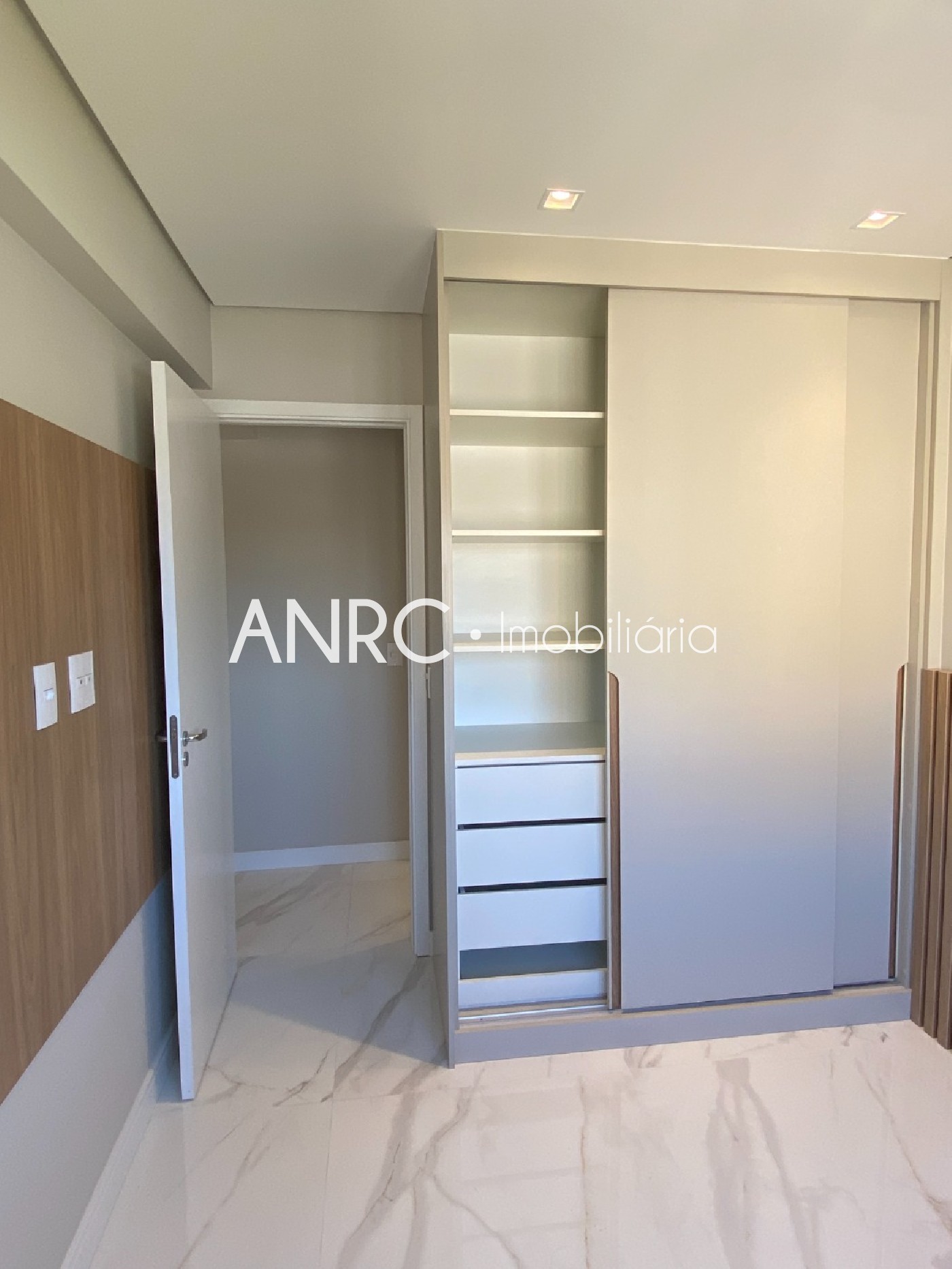 Apartamento à venda com 3 quartos, 87m² - Foto 53