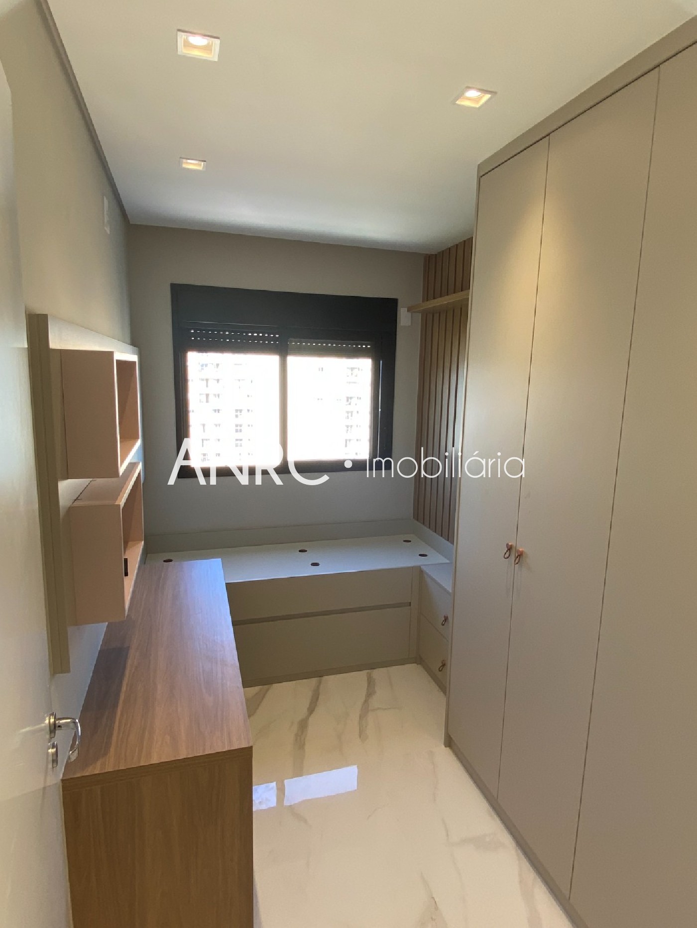 Apartamento à venda com 3 quartos, 87m² - Foto 58