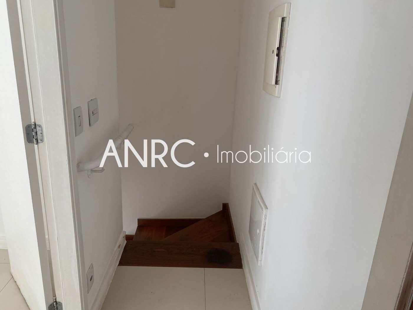 Apartamento para alugar com 2 quartos, 82m² - Foto 10