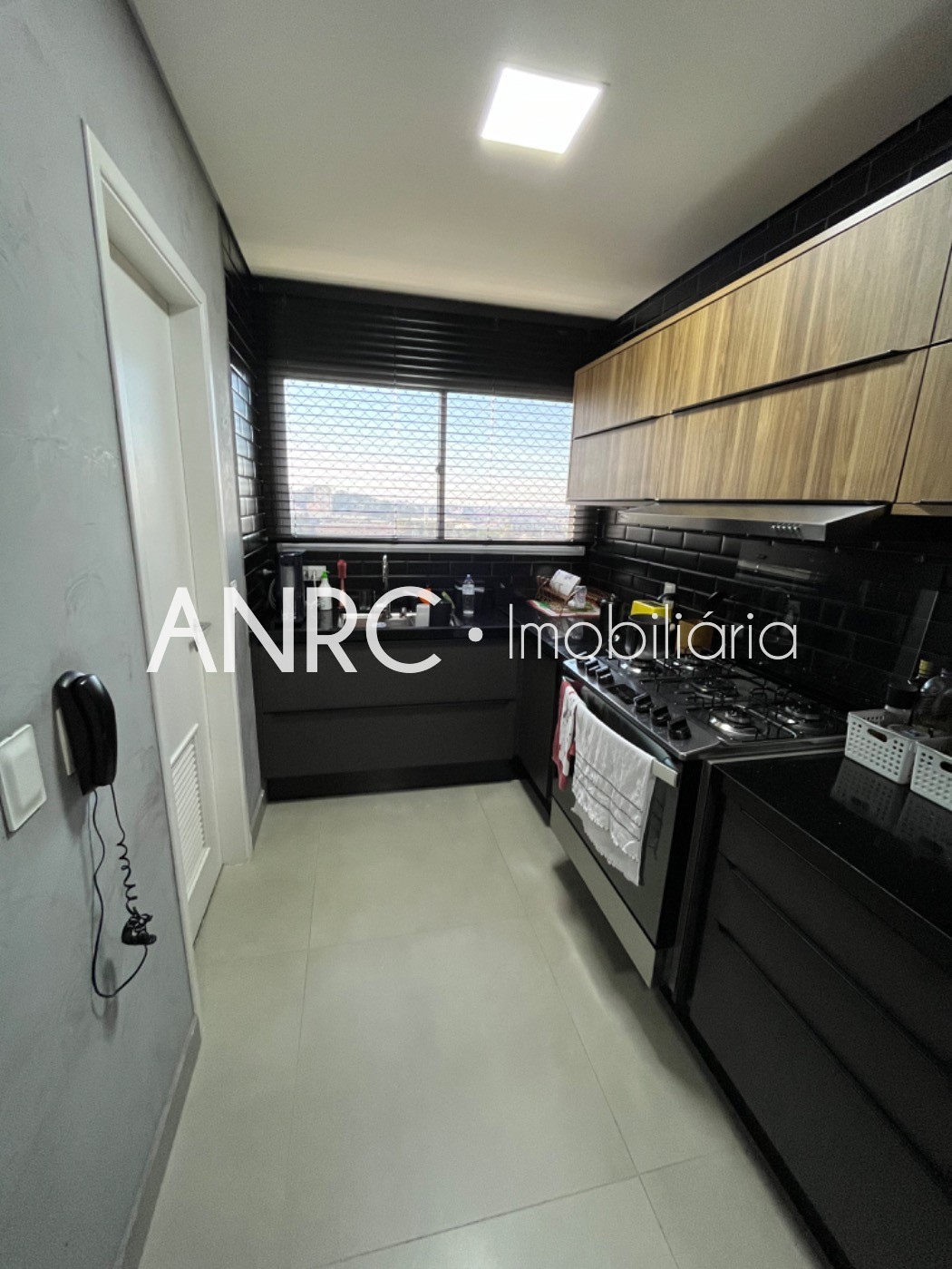 Apartamento para alugar com 3 quartos, 165m² - Foto 41