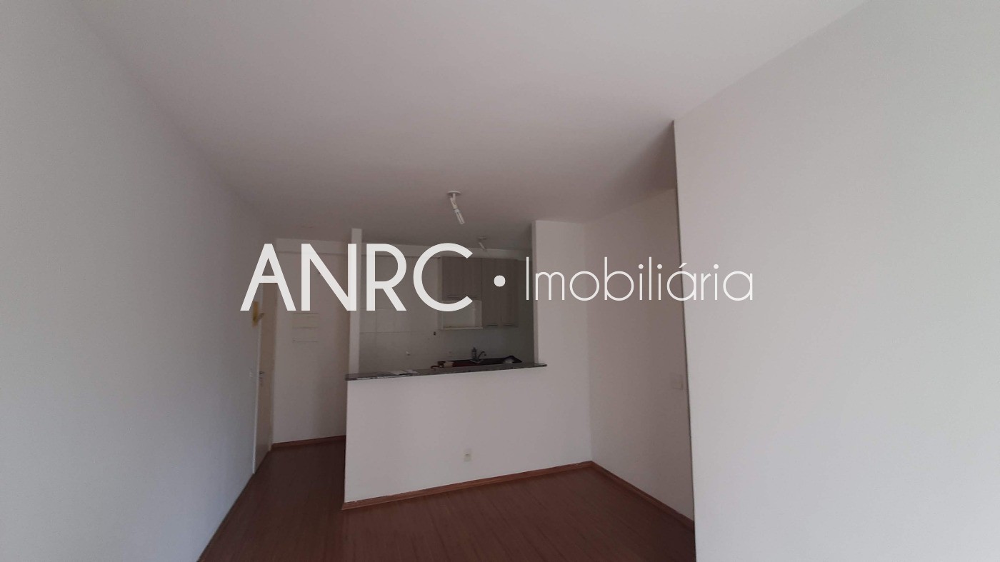 Apartamento para alugar com 2 quartos, 61m² - Foto 4