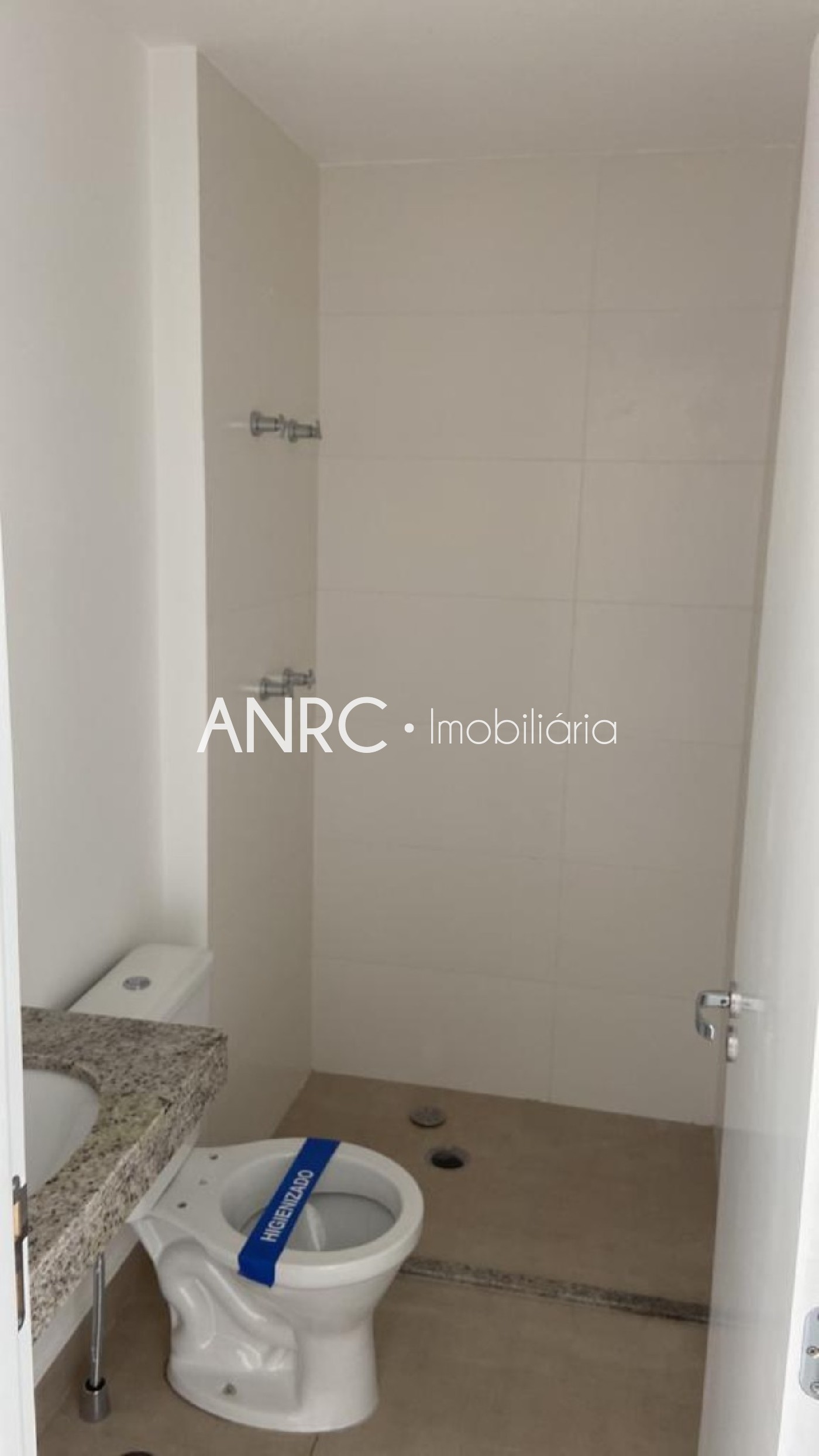 Apartamento à venda com 2 quartos, 75m² - Foto 36