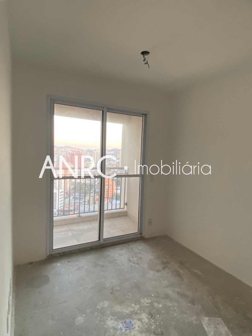 Apartamento à venda com 1 quarto, 42m² - Foto 8