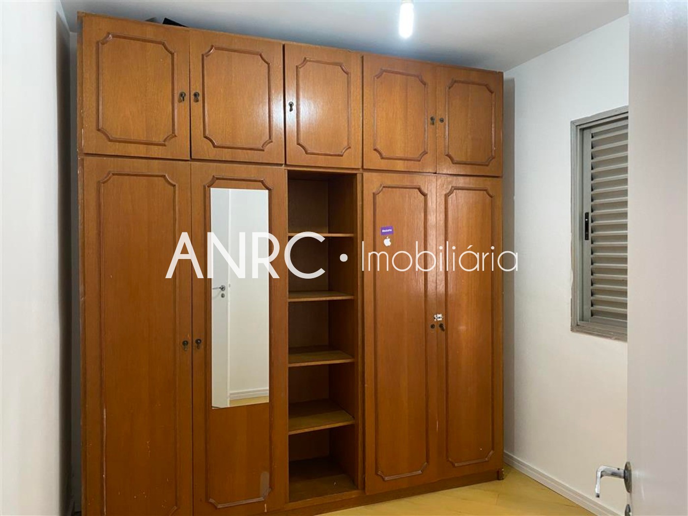 Apartamento para alugar com 3 quartos, 85m² - Foto 4