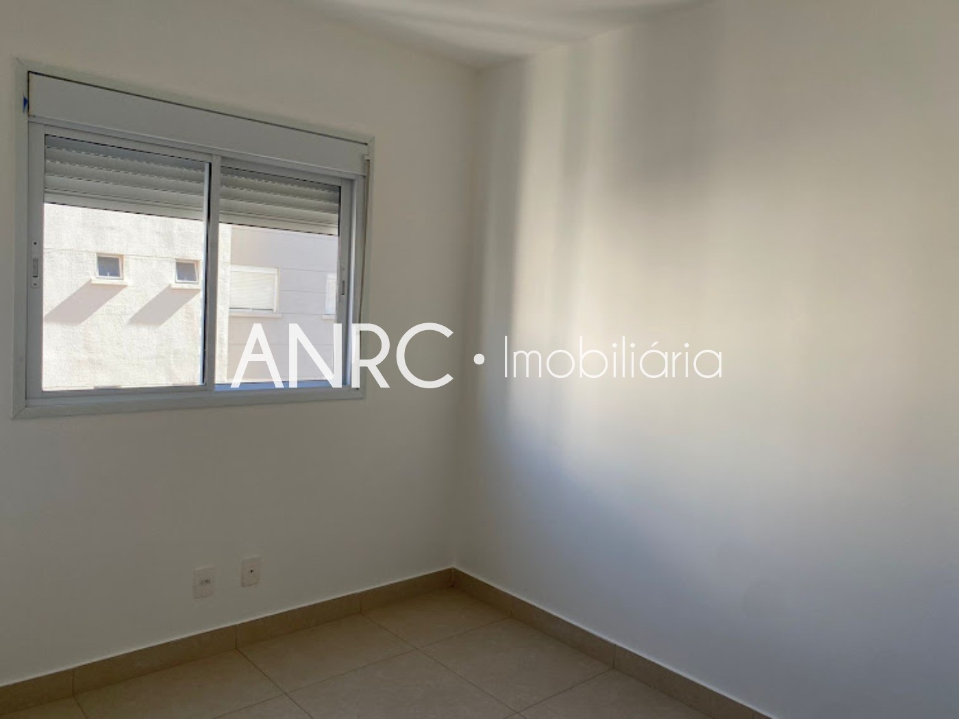 Apartamento para alugar com 2 quartos, 64m² - Foto 16