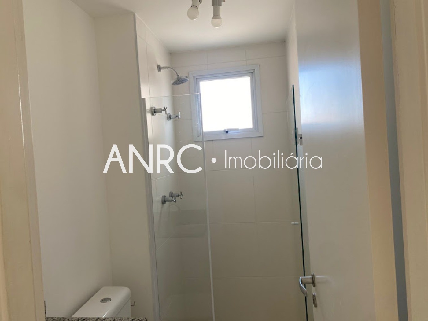 Apartamento para alugar com 2 quartos, 64m² - Foto 23