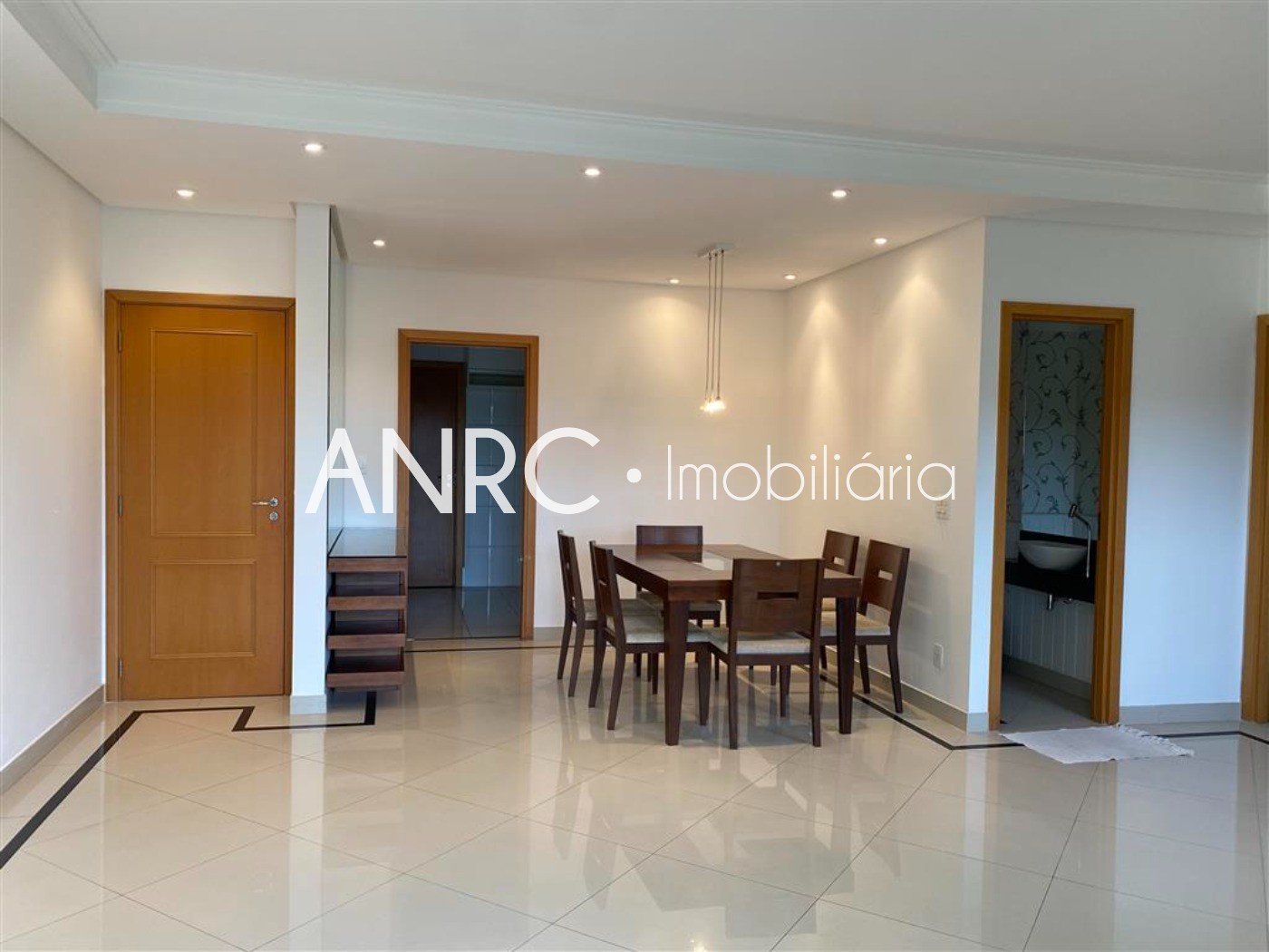 Apartamento para alugar com 2 quartos, 113m² - Foto 4