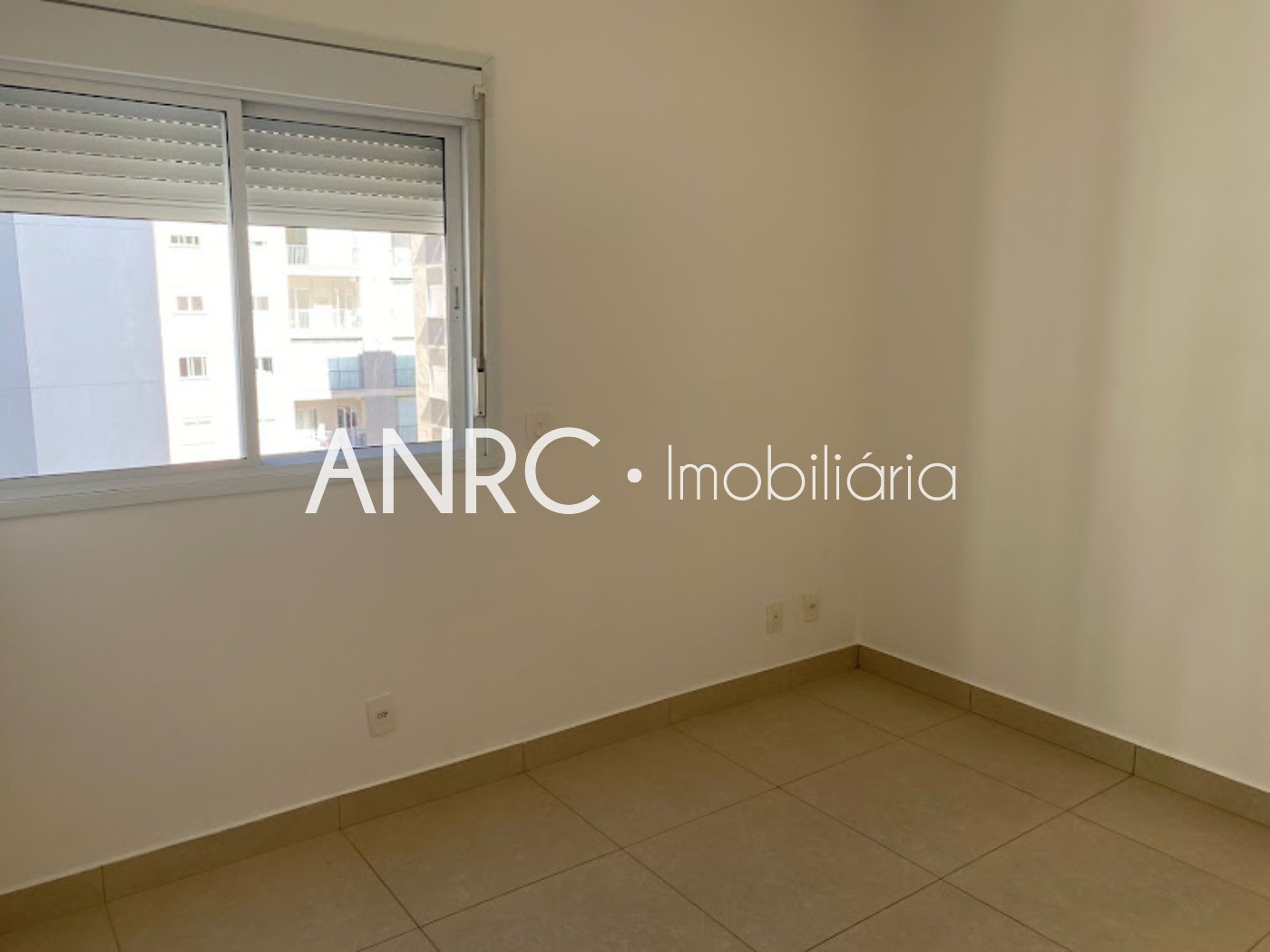 Apartamento para alugar com 2 quartos, 64m² - Foto 15