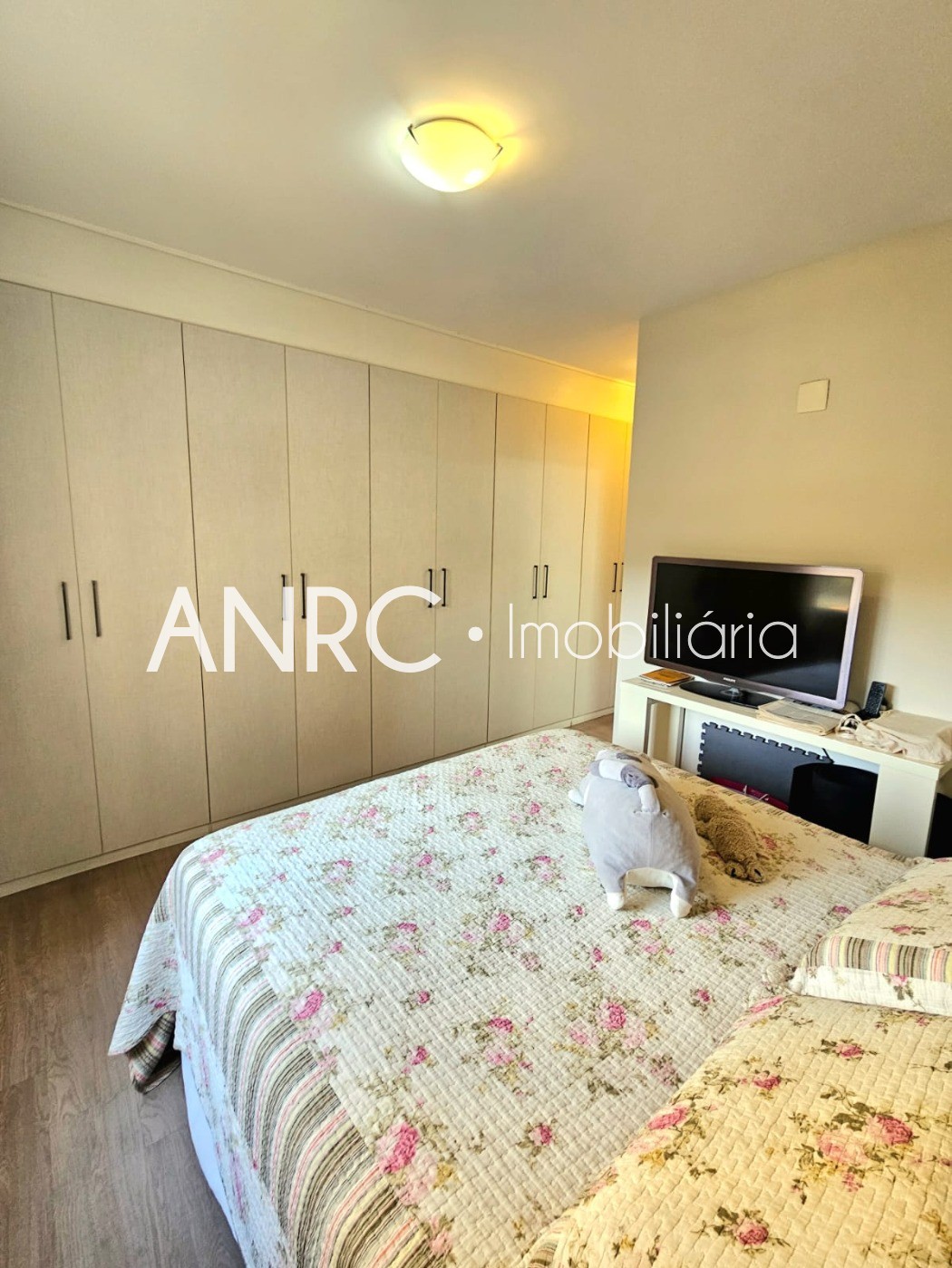 Apartamento à venda com 3 quartos, 110m² - Foto 18