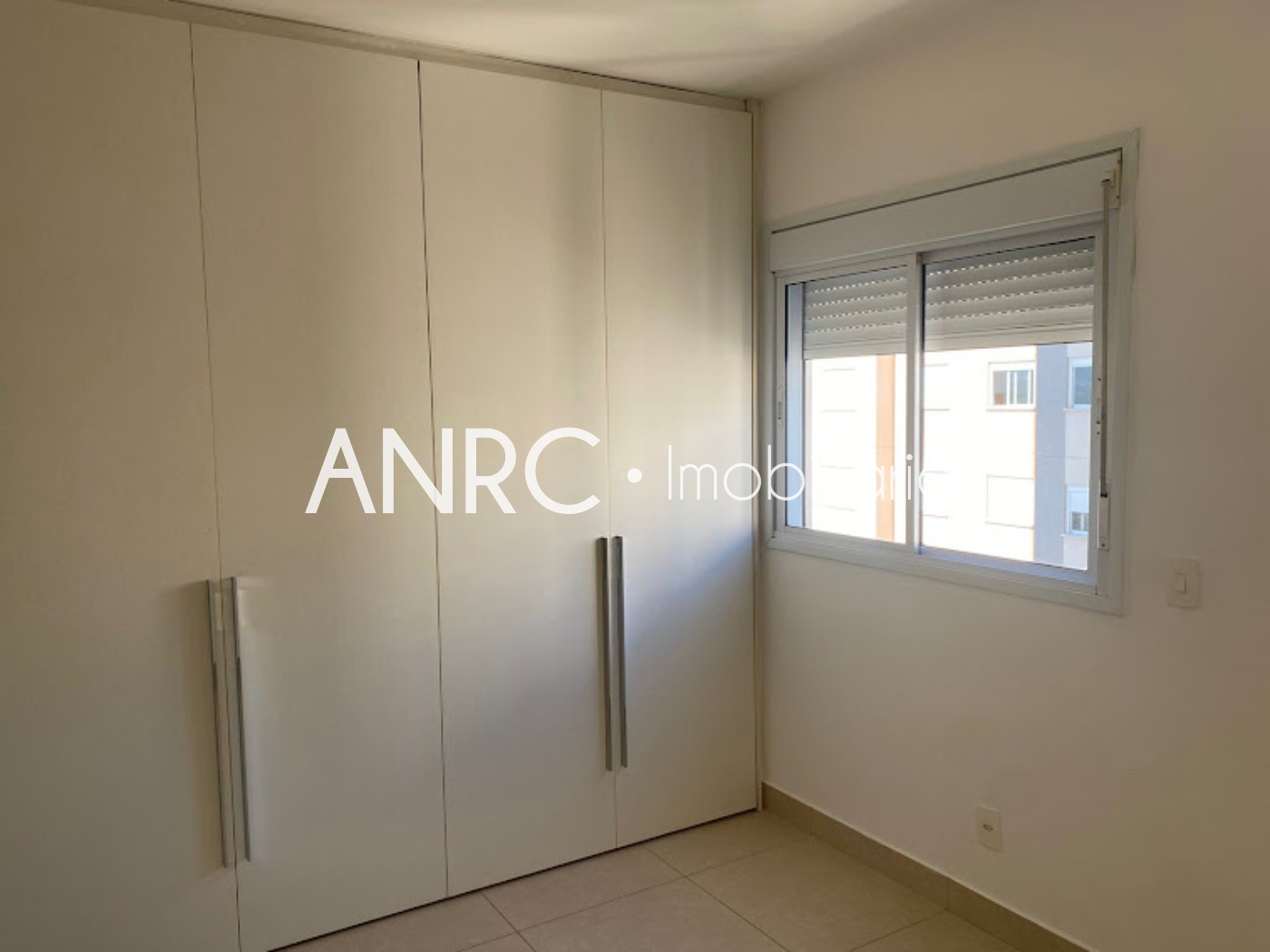 Apartamento para alugar com 2 quartos, 64m² - Foto 14