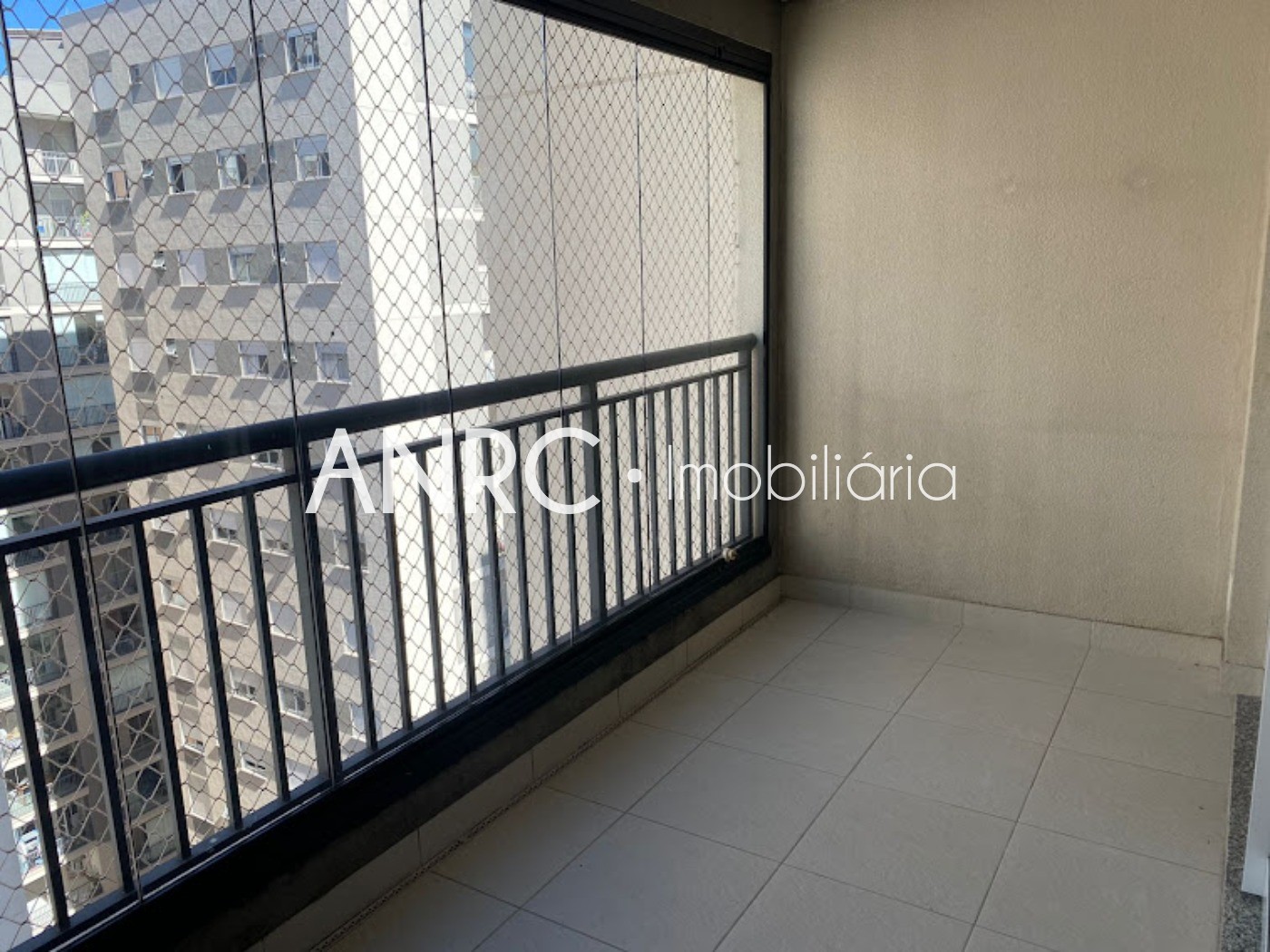 Apartamento para alugar com 2 quartos, 64m² - Foto 10