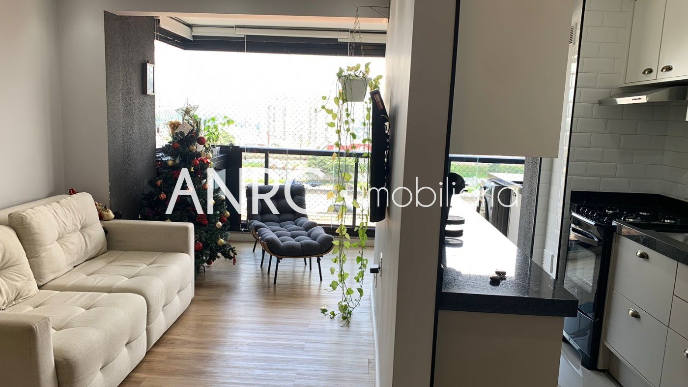 Apartamento à venda com 2 quartos, 67m² - Foto 1