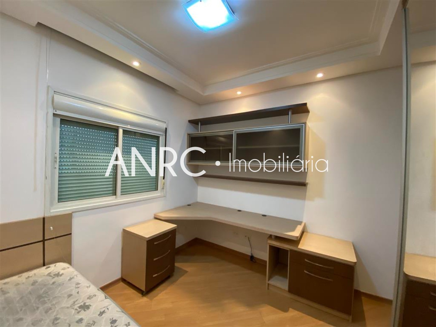 Apartamento para alugar com 2 quartos, 113m² - Foto 11