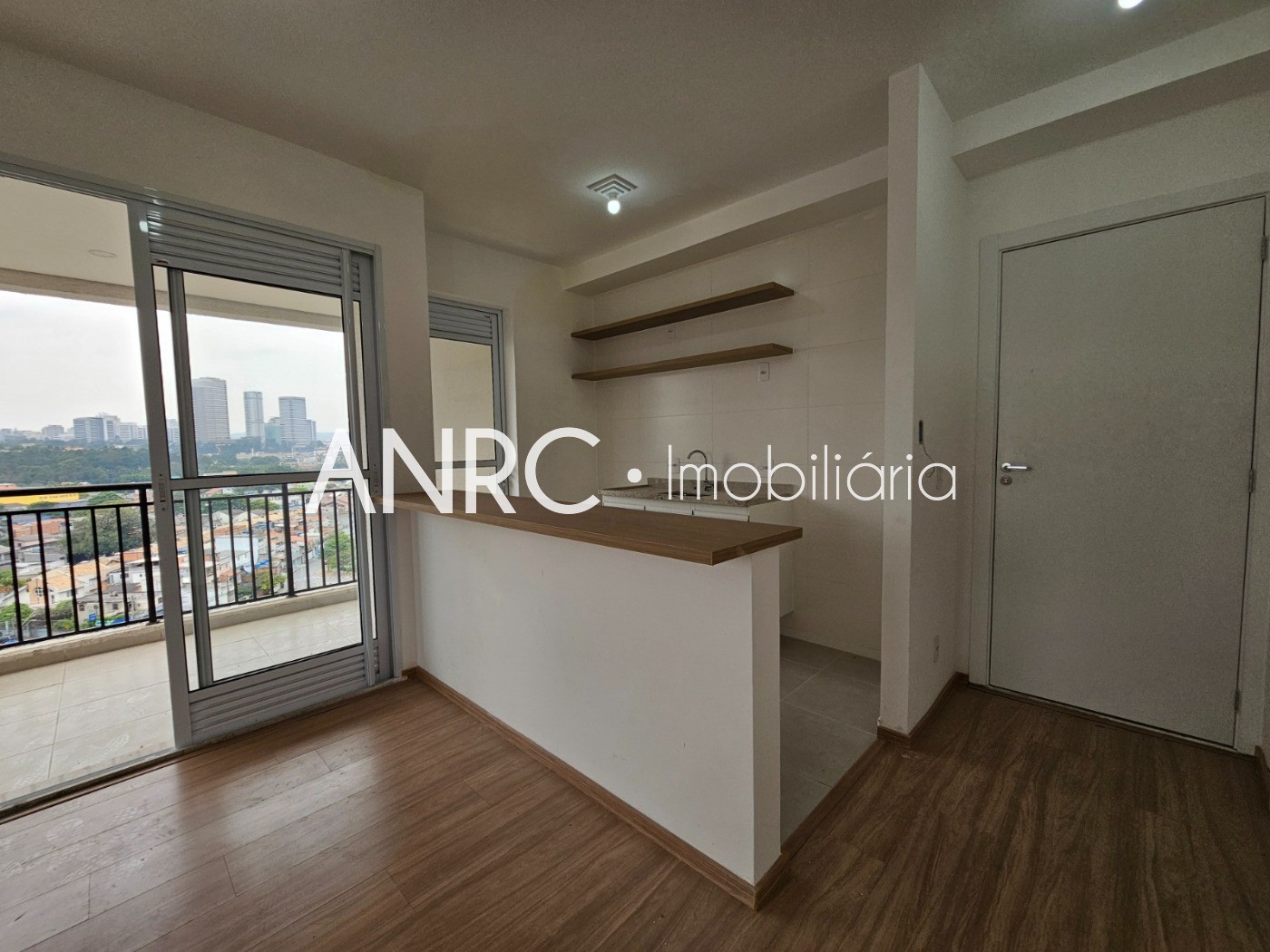 Apartamento à venda com 3 quartos, 73m² - Foto 1